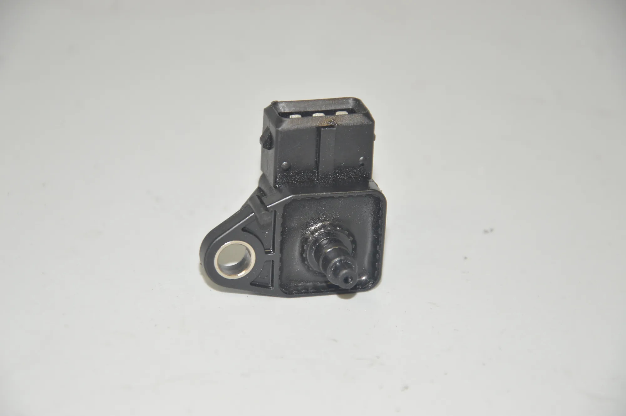 Intake Manifold Pressure Sensor – OEM 2246977 · BMW 5 Touring (E39) 525 d 2000