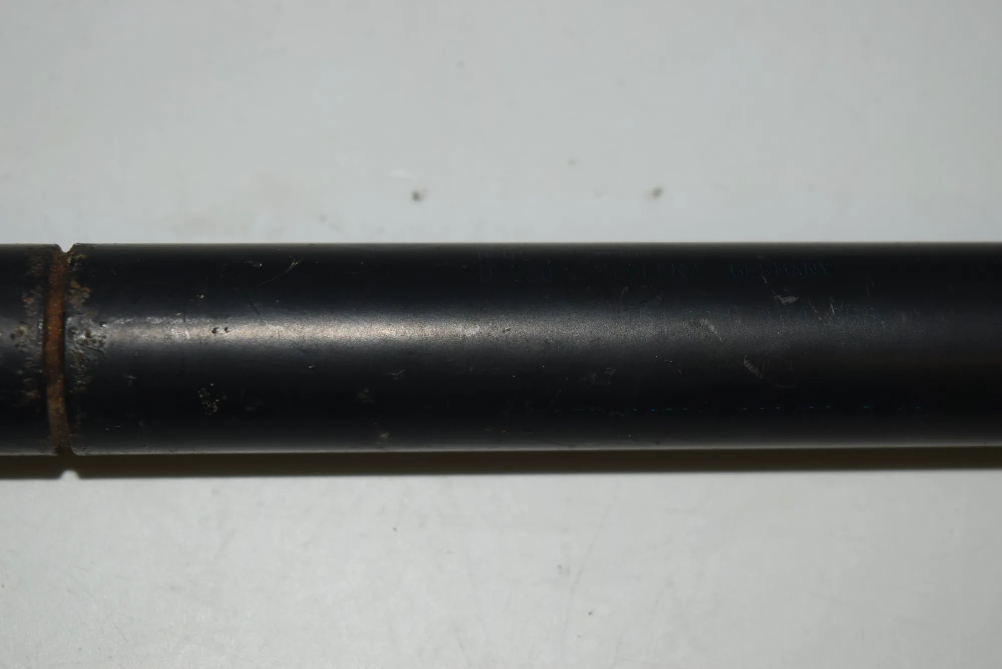 Front Right Bonnet Strut – OEM 8174866 · BMW 5 Touring (E39) 525 d 2000 – 3