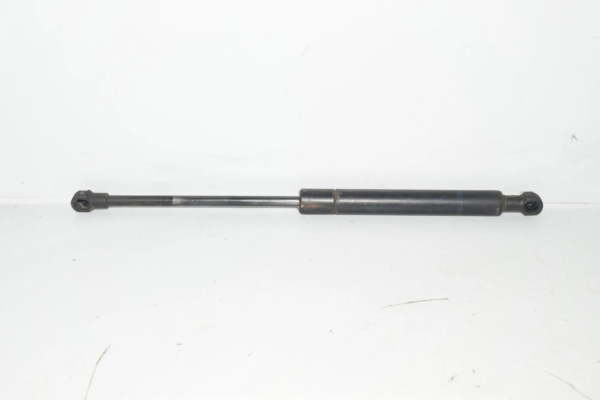 Front Right Bonnet Strut – OEM 8174866 · BMW 5 Touring (E39) 525 d 2000