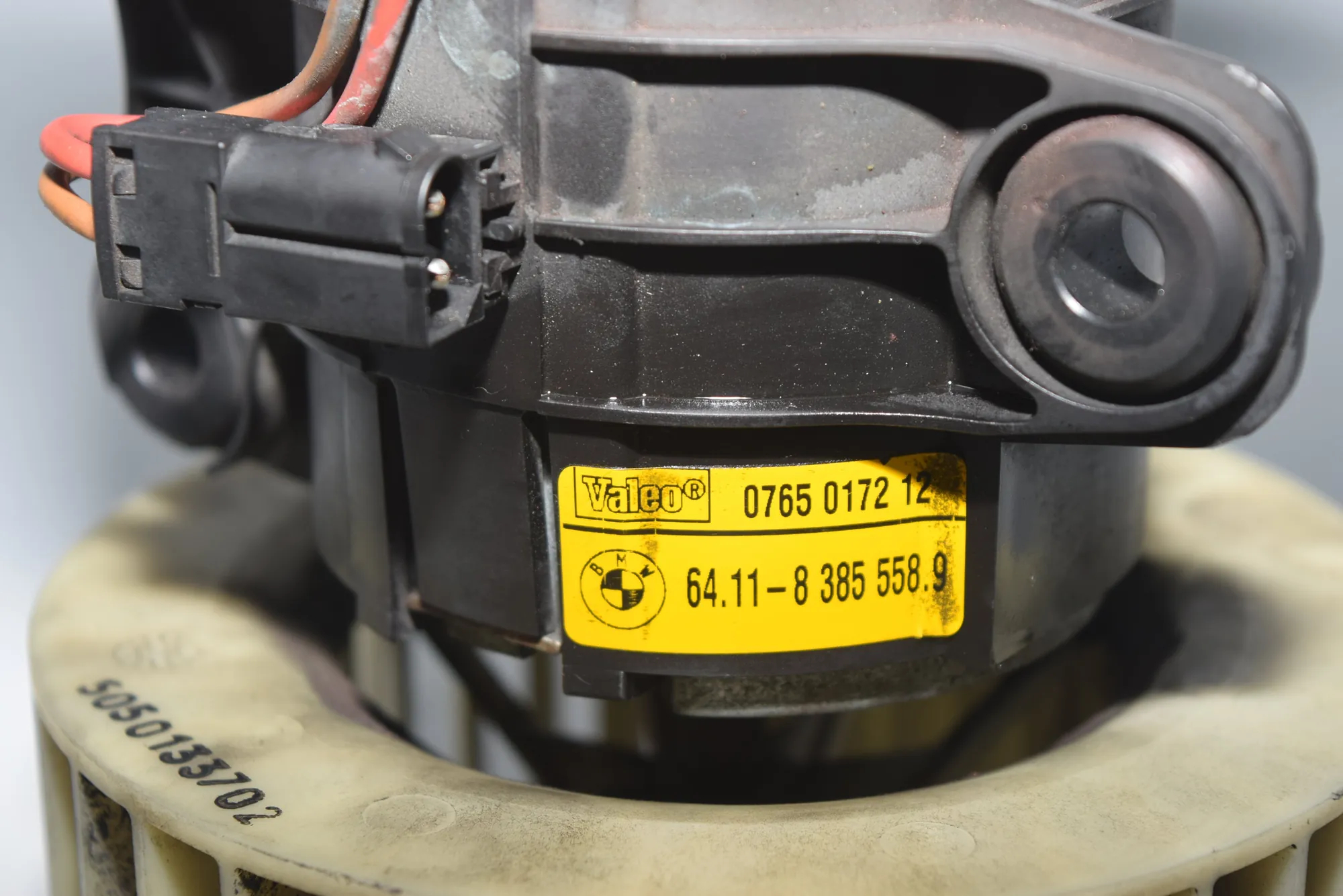 Heater Blower Fan – OEM 8385558 · BMW 5 (E39) BMW 5 (E39) 530 i 2001 – 3
