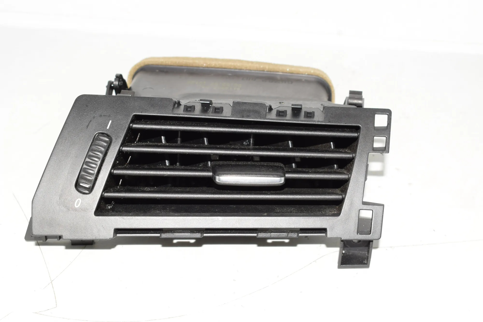 Dashboard Air Vents – OEM 6949303 · BMW 5 (E60) 520 d 2007