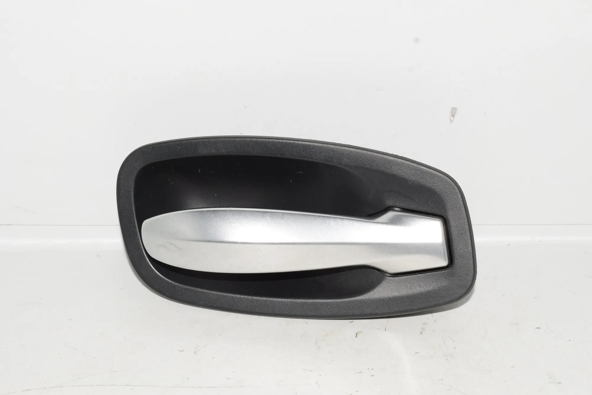 Other Interior Parts – OEM 1360534 · BMW 5 (E60) 520 d 2007