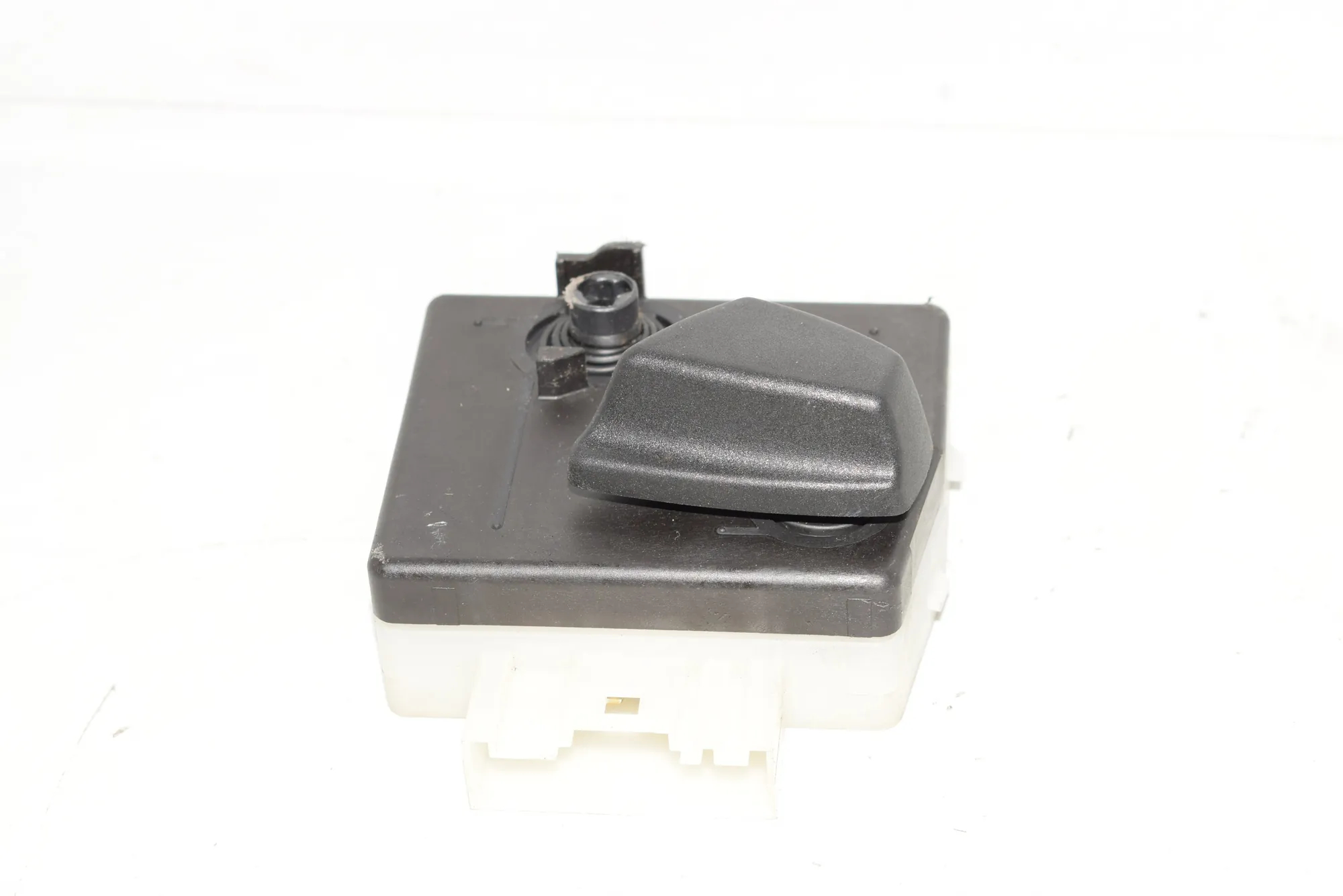 Front Left Seat Control Unit – OEM 6958525 · BMW 5 (E60) 520 d 2007