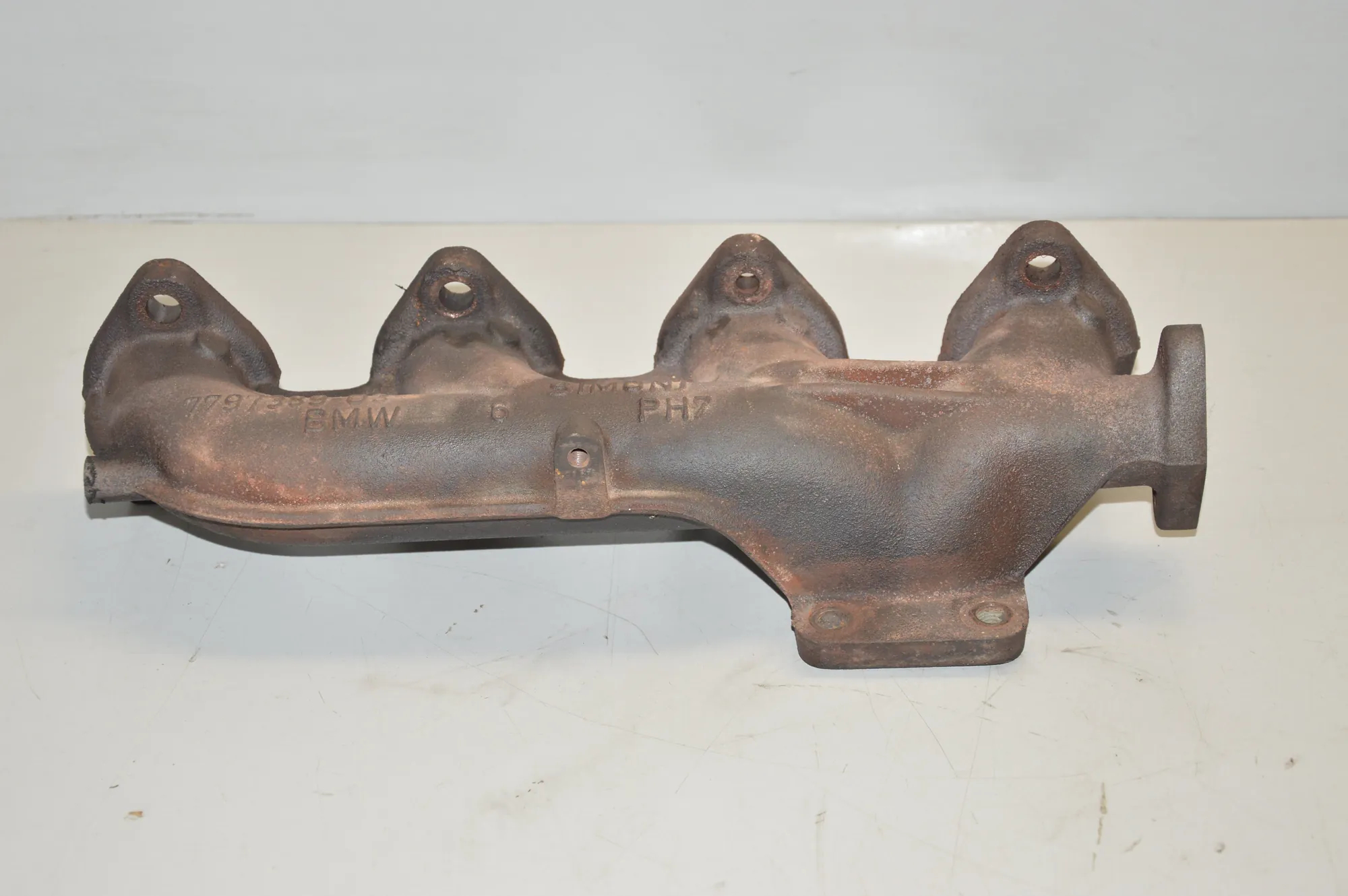 Exhaust Manifold – OEM 7797389 · BMW 5 (E60) 520 d 2007 – 2