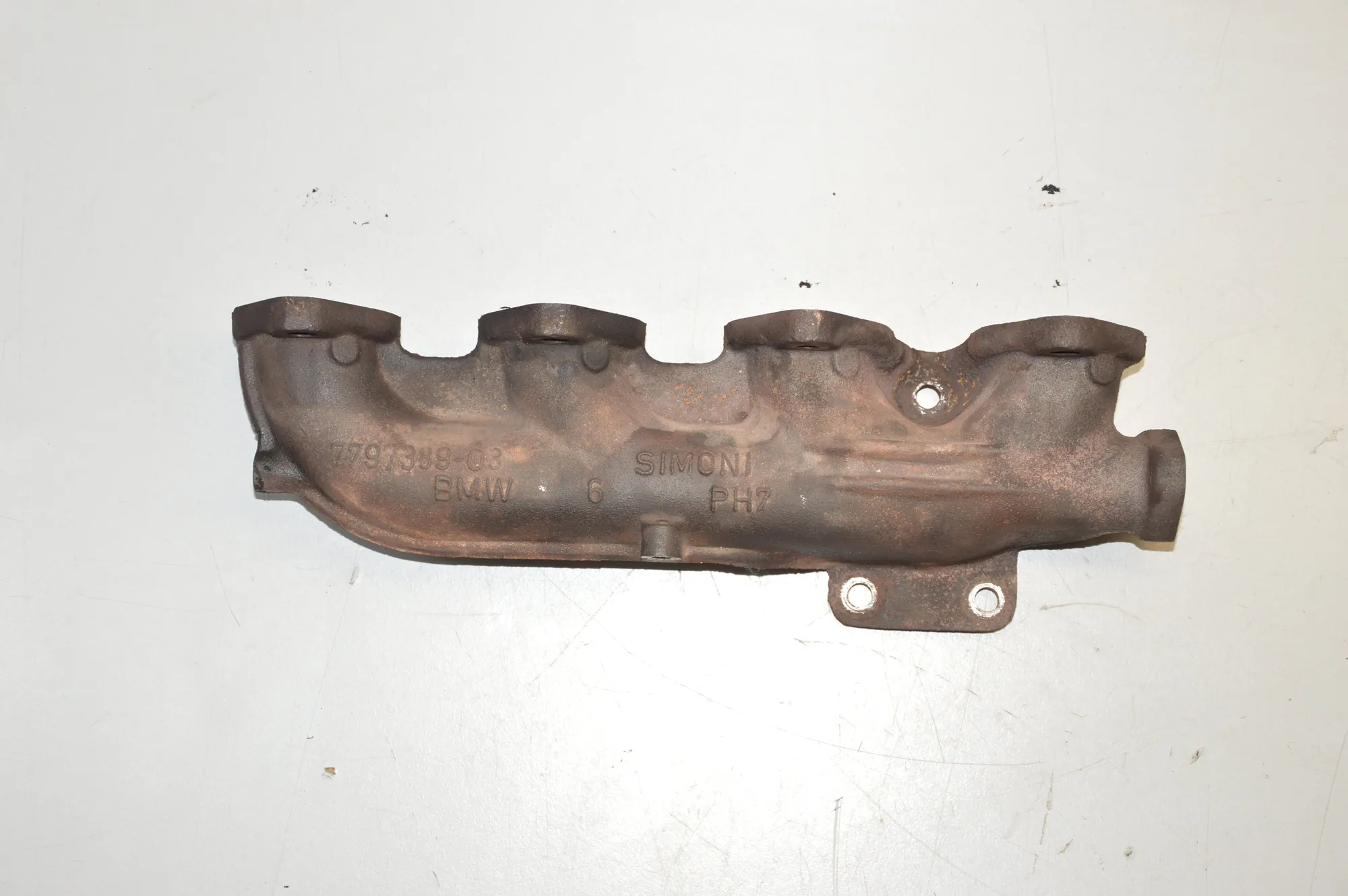 Exhaust Manifold – OEM 7797389 · BMW 5 (E60) 520 d 2007 – 3