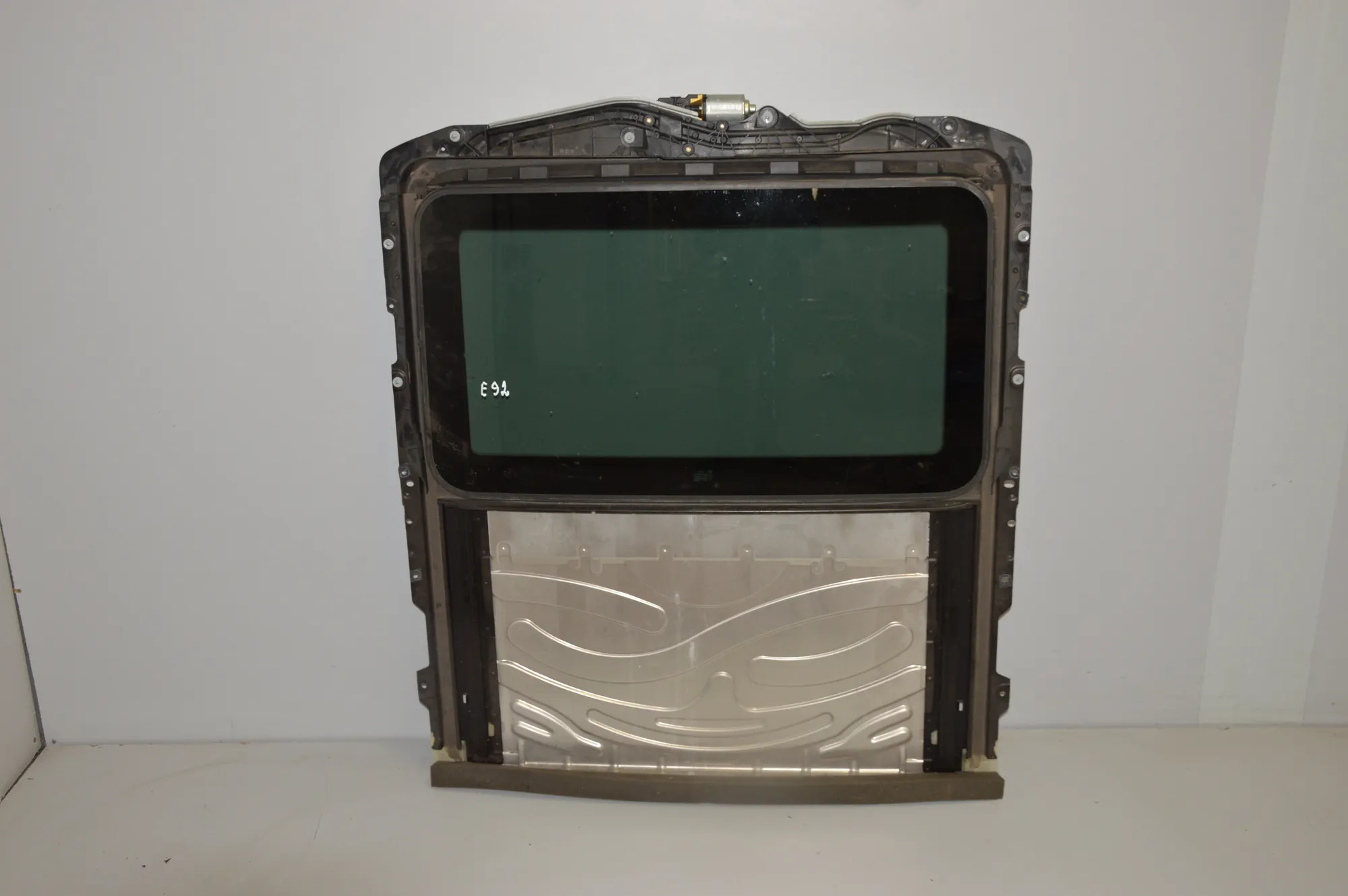 Sunroof – OEM 7046161 · BMW 3 Coupe (E92) 330 d 2007 – 3