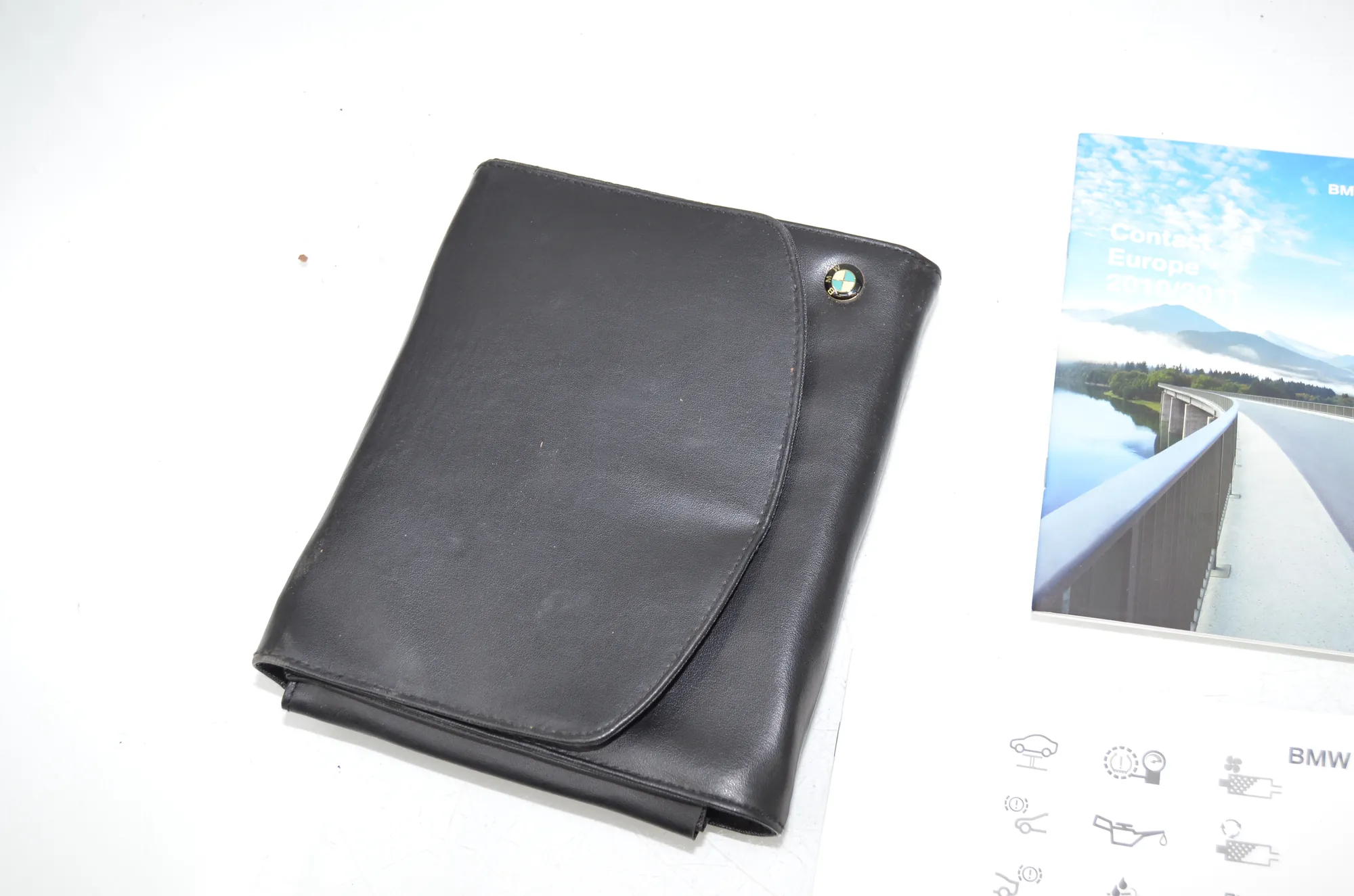Manual Service Book – OEM 9787367 · BMW 5 (F10) 525 d 2010 – 4