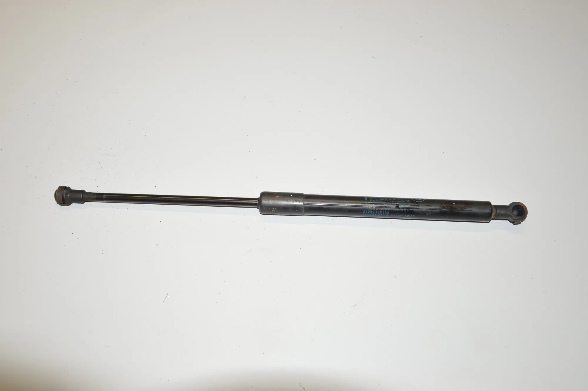 Front Left Bonnet Strut – OEM 7129190 · BMW 3 Coupe (E92) 330 d 2007