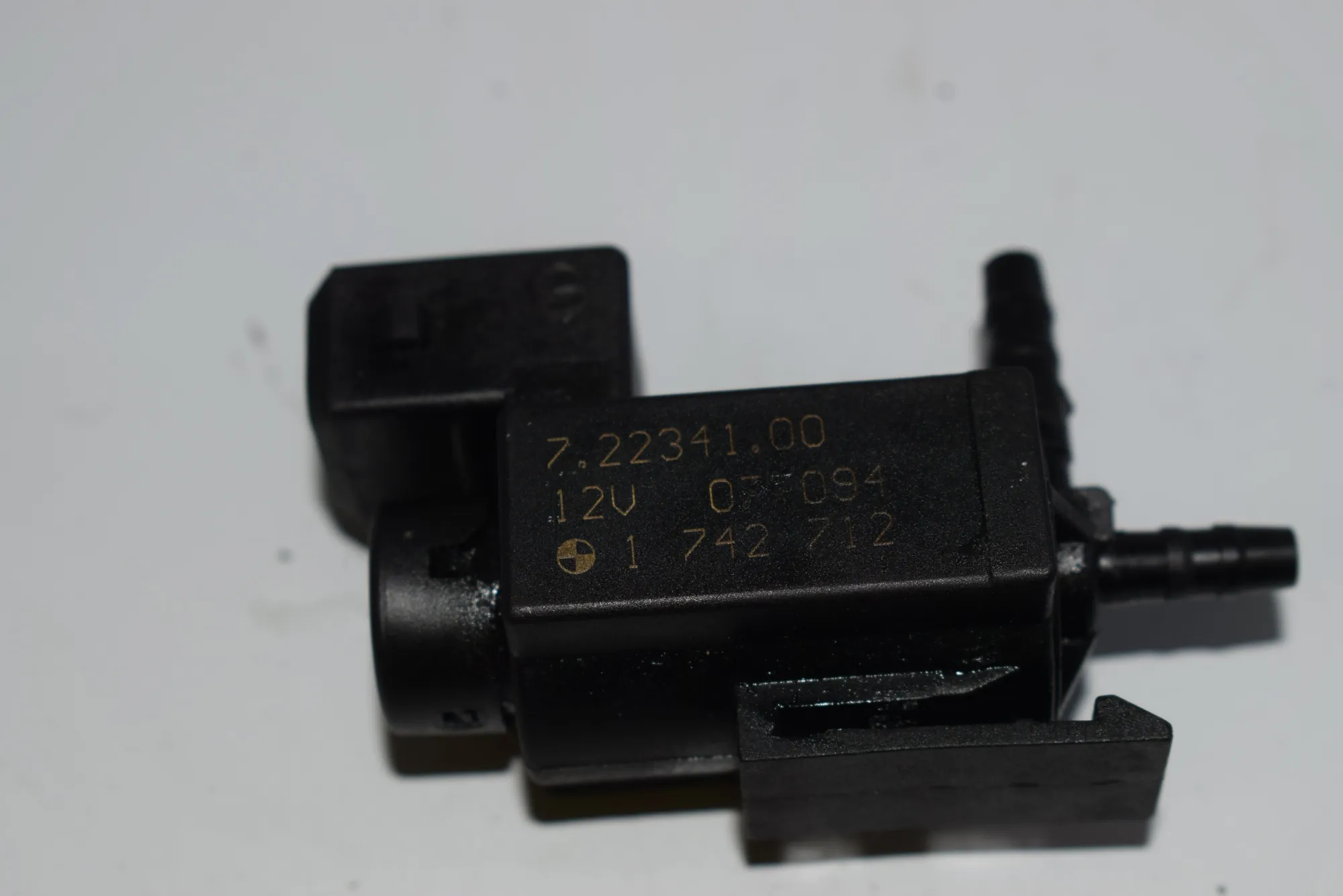 Solenoid Valve – OEM 1742712 · BMW 3 Coupe (E92) 330 d 2007 – 7