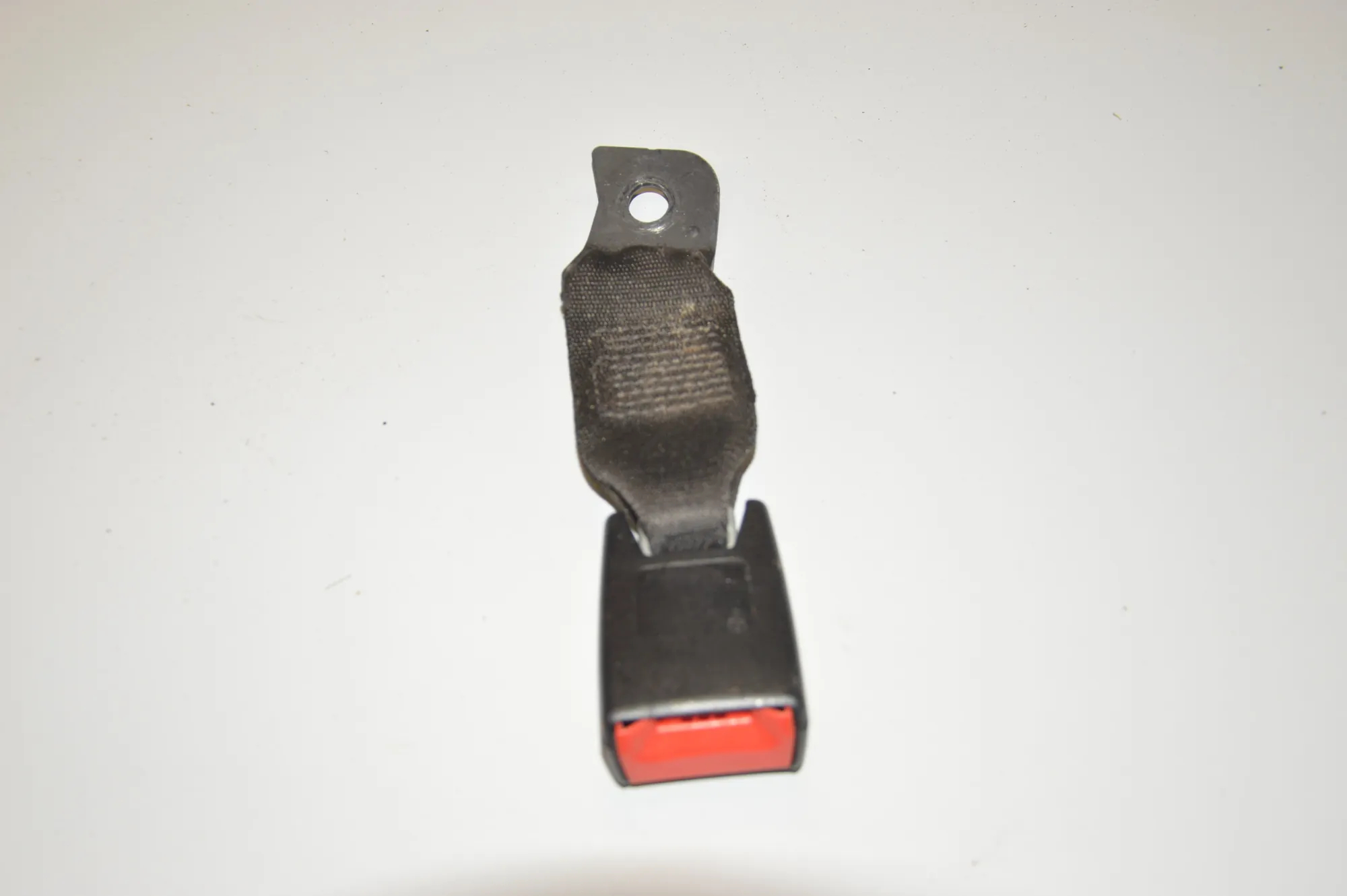 Rear Left Seat Buckle – OEM 9117261 · BMW 3 Coupe (E92) 330 d 2007