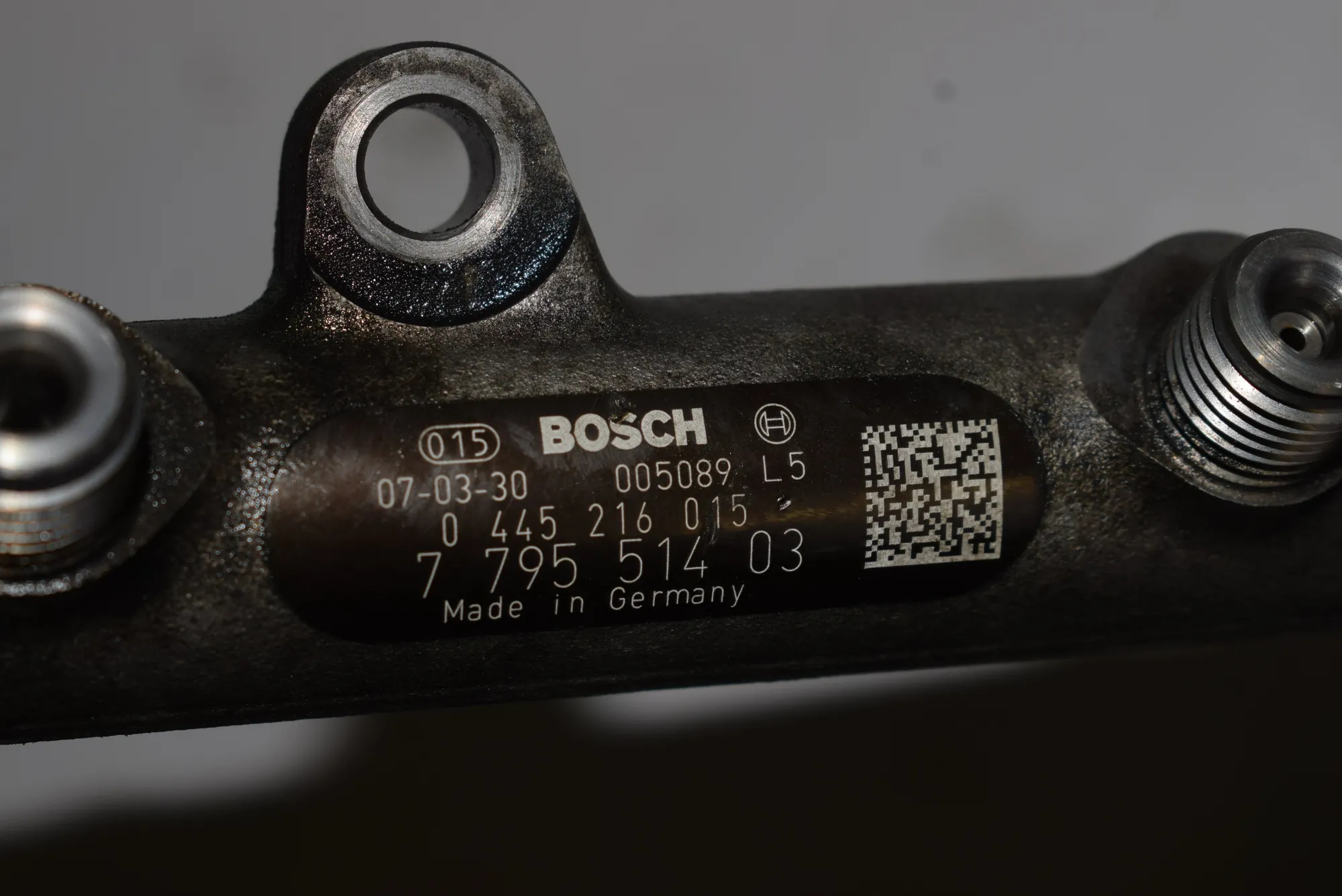 Fuel Rail – OEM 7795514 · BMW 3 Coupe (E92) 330 d 2007