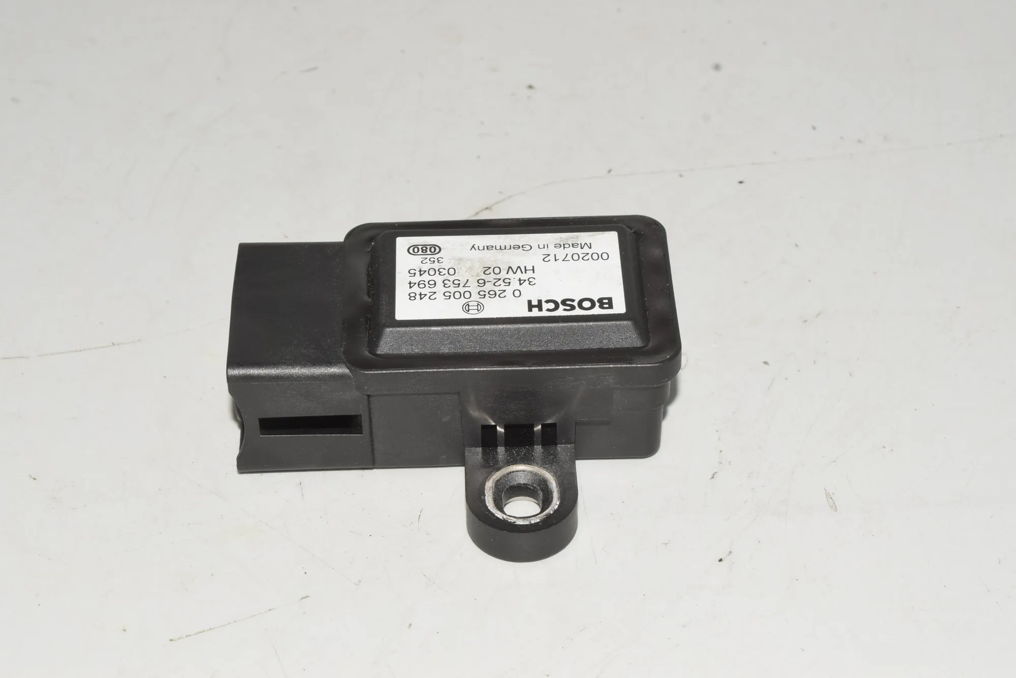 Acceleration Sensor – OEM 6753694 · BMW 5 (E39) 530 i 2003 – 3