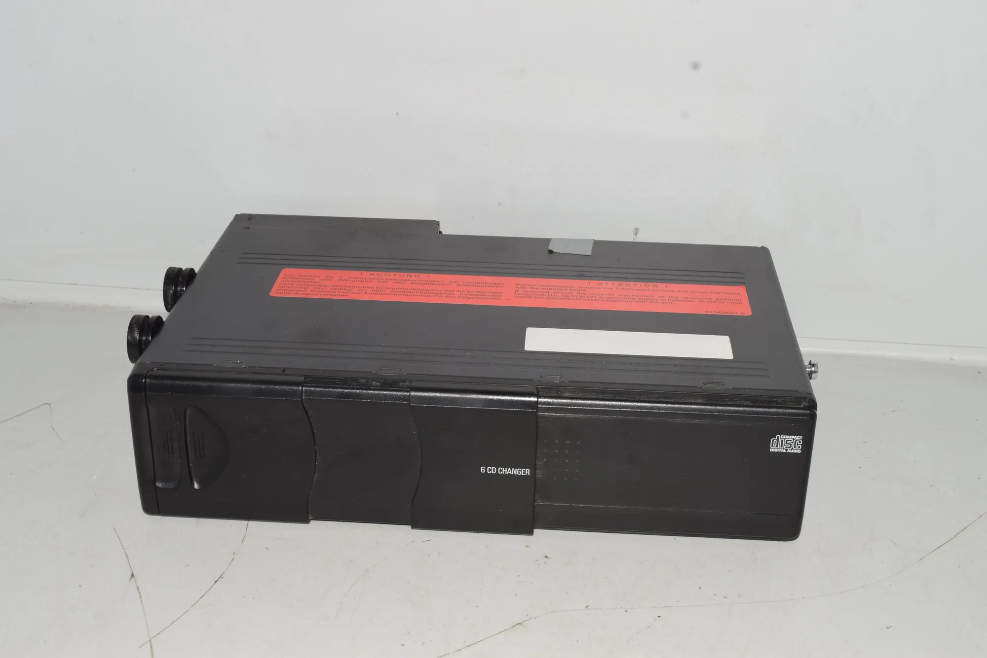 CD Changer – OEM 6913388 · BMW 5 (E39) 530 i 2003