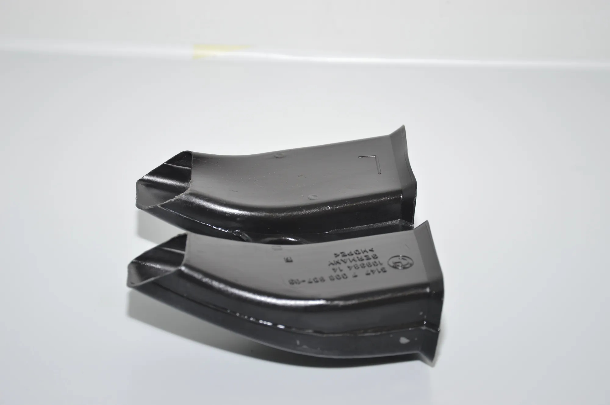 Other Interior Parts – OEM 7008957 · BMW 6 Cabrio (E64) 2005 – 2