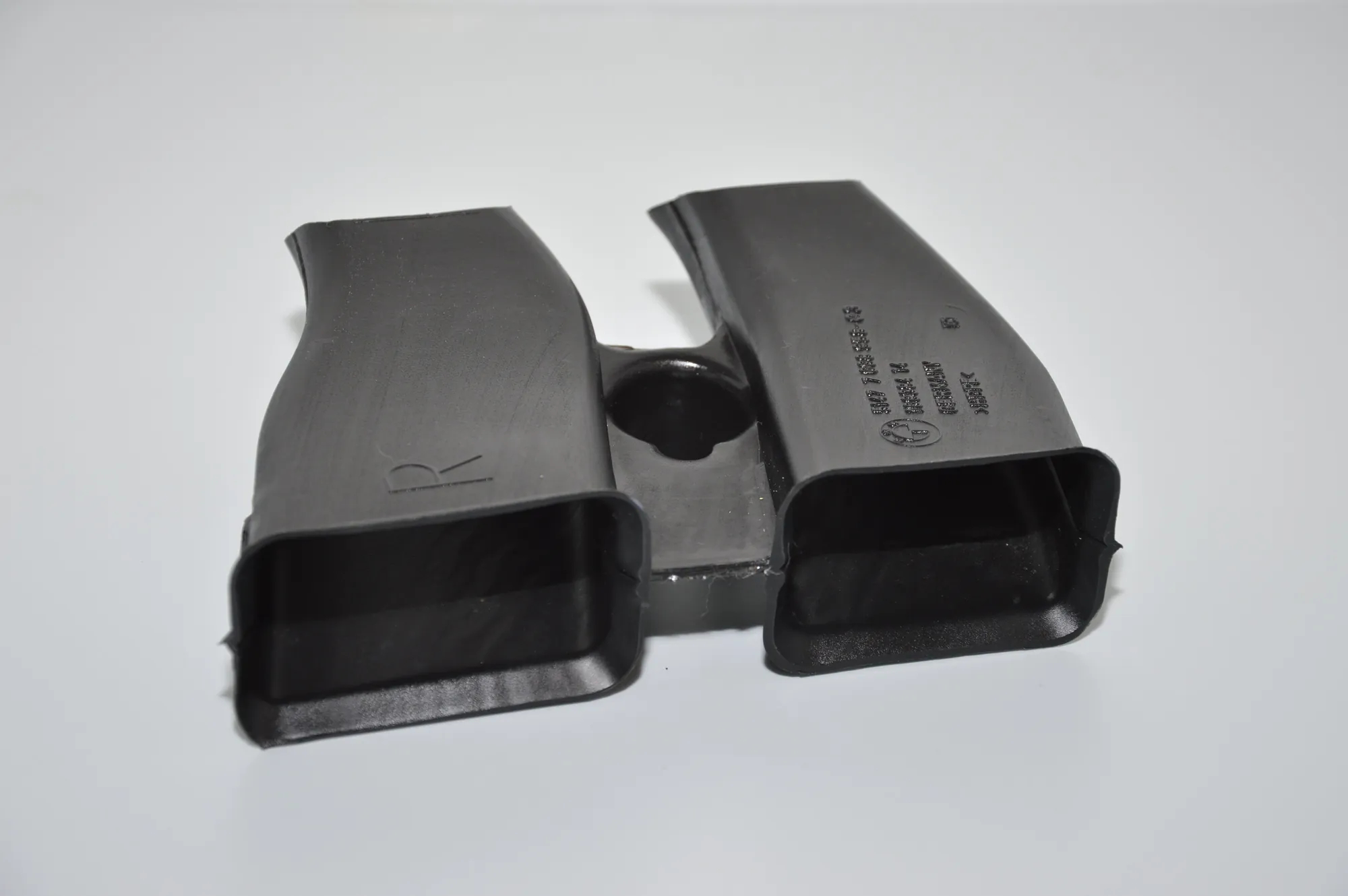 Other Interior Parts – OEM 7008958 · BMW 6 Cabrio (E64) 2005 – 4