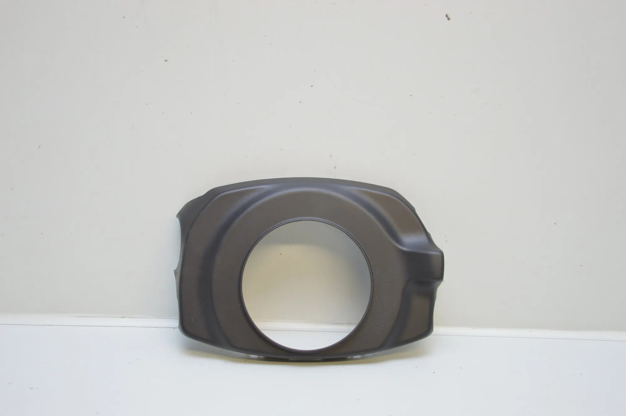 Steering Mechanism Trim – OEM 6947775 · BMW 6 Cabrio (E64) 2005