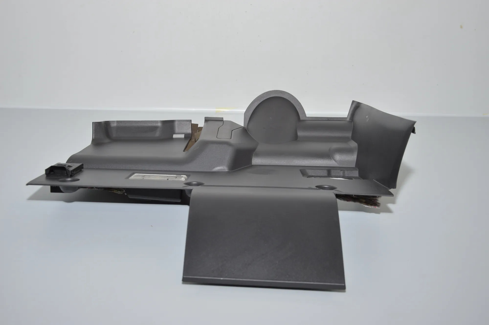 Other Trim Parts – OEM 7114803 · BMW 6 Cabrio (E64) 2005 – 3
