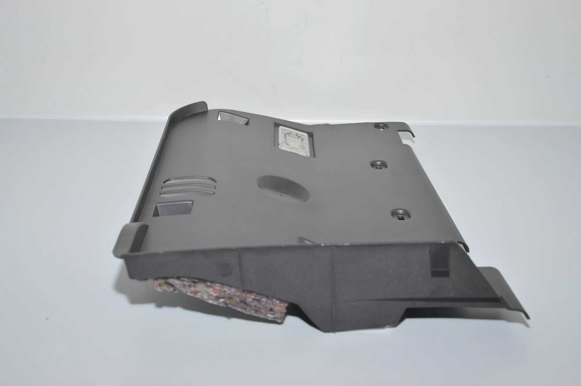 Other Trim Parts – OEM 7157544 · BMW 6 Cabrio (E64) 2005 – 3