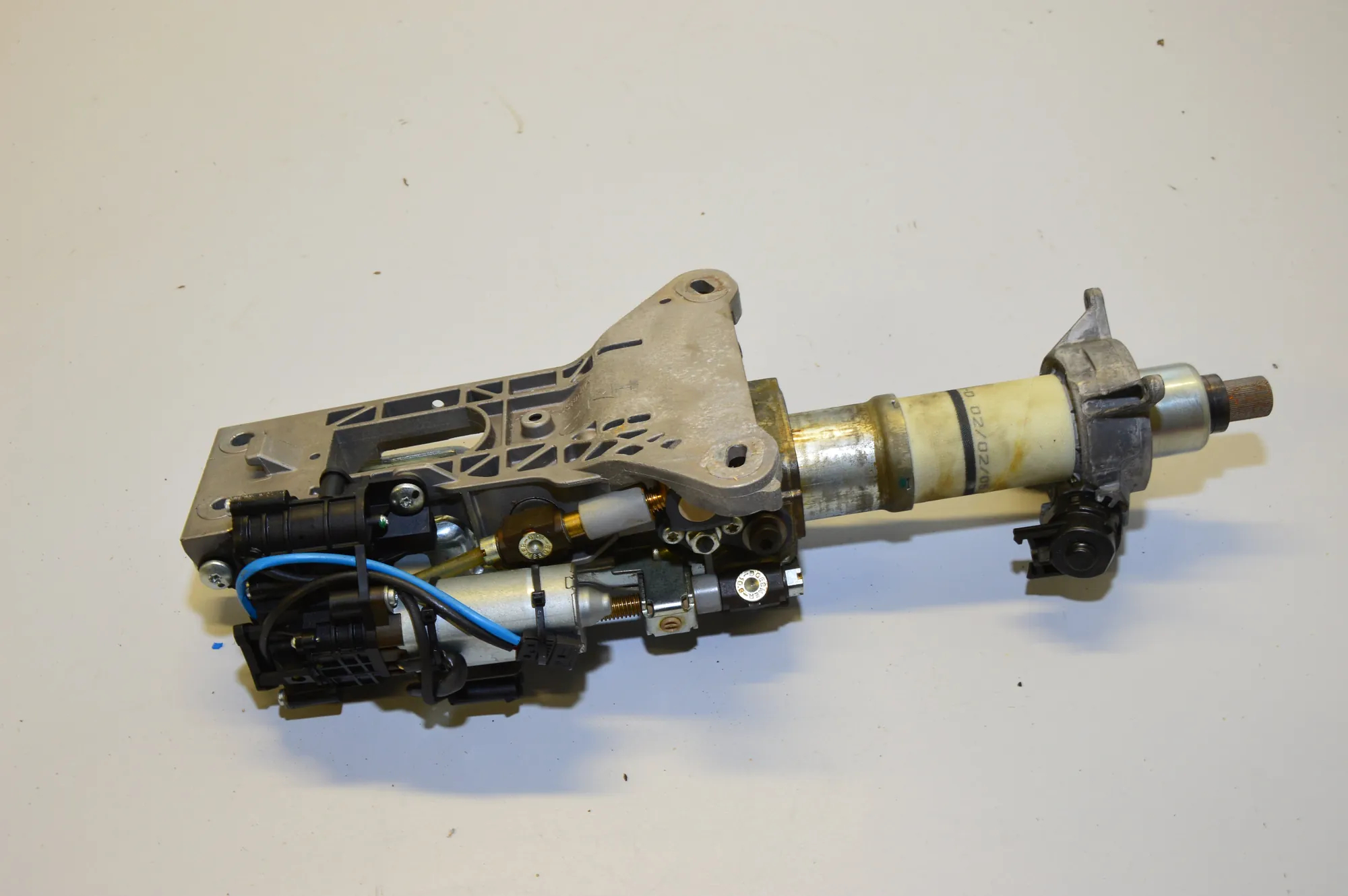 Steering Wheel Adjustment Mechanism – OEM 6770707 · BMW 6 Cabrio (E64) 2005 – 4