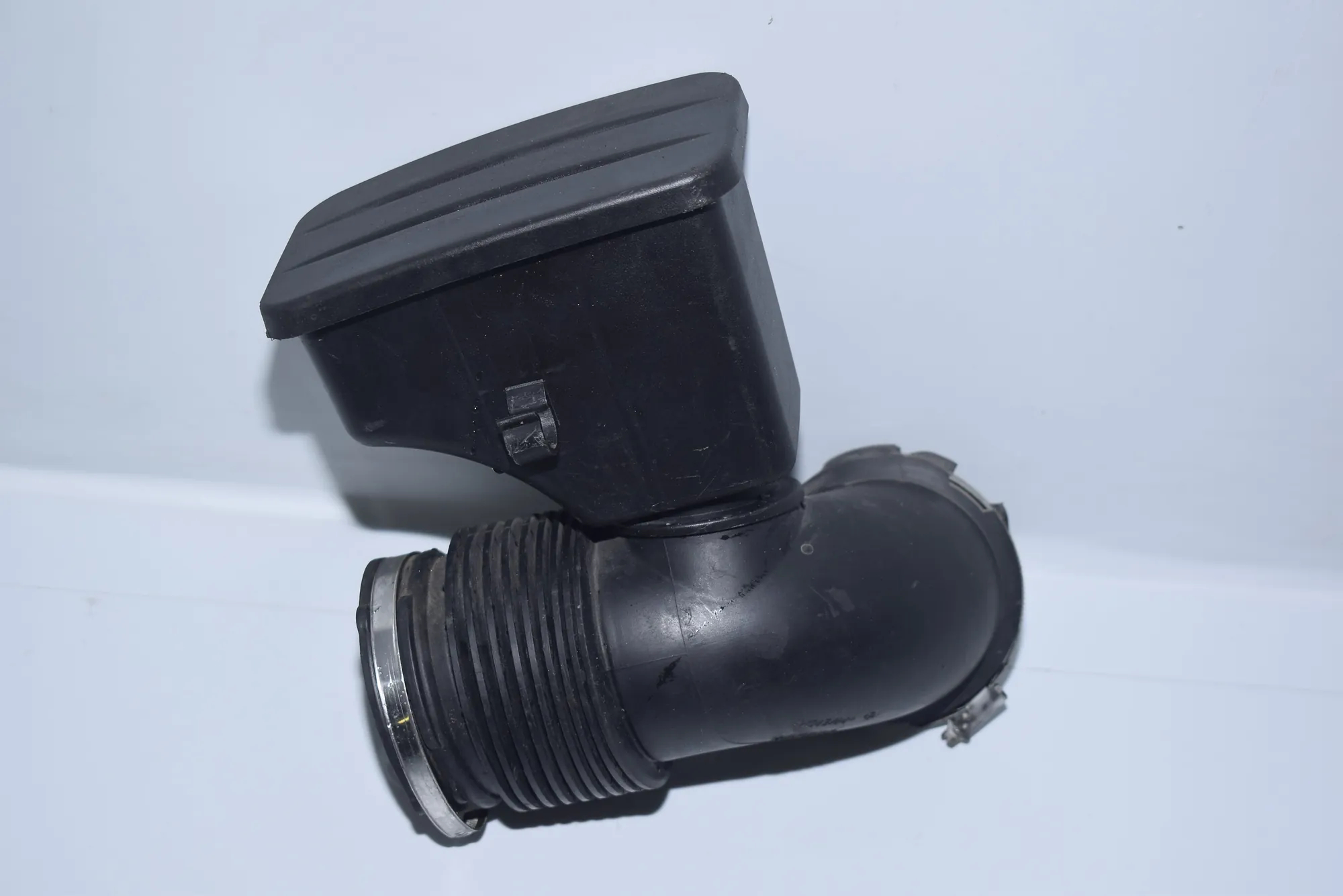 Pipe Hose – OEM 7521029 · BMW 6 Cabrio (E64) 2005