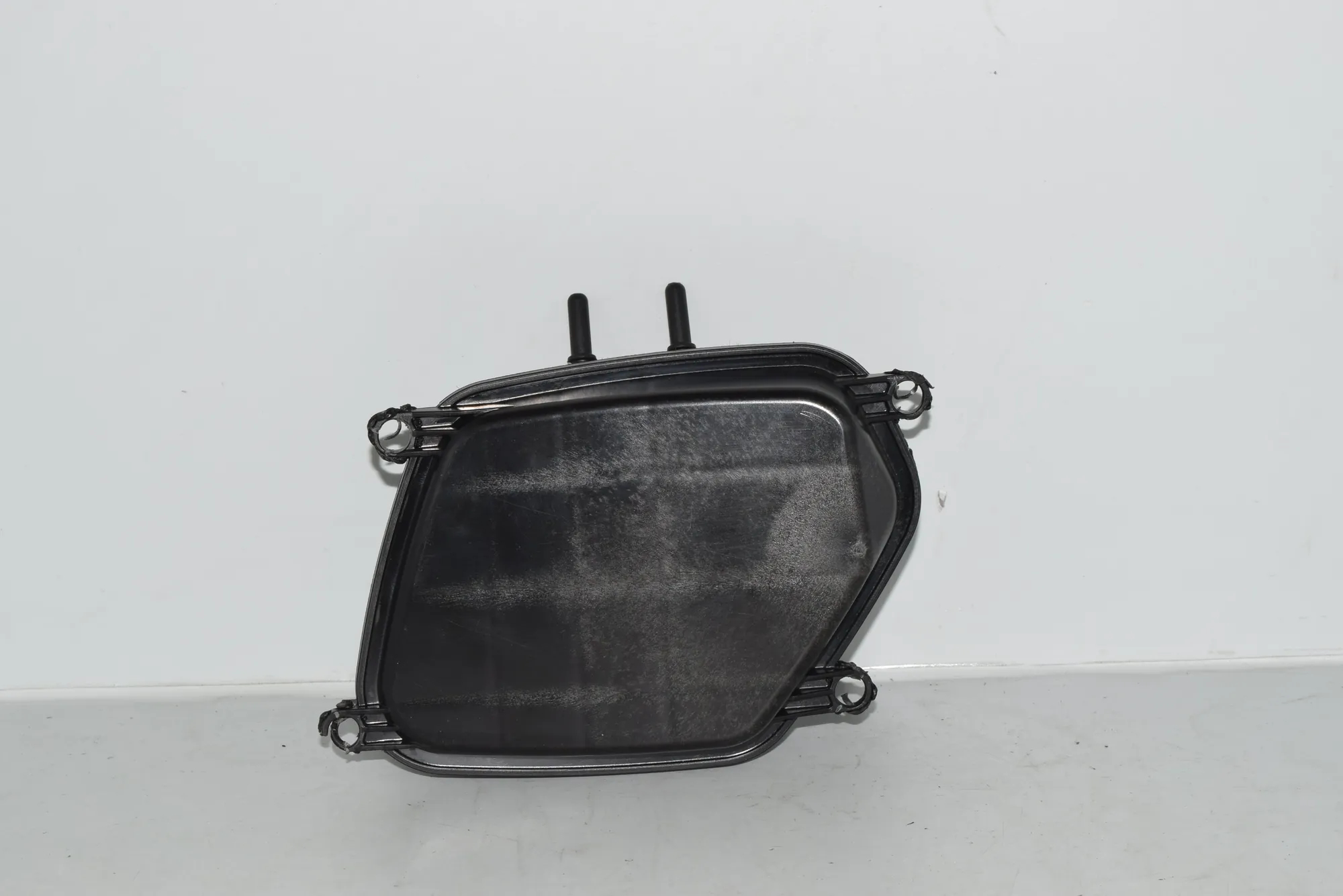 Other Engine Compartment Parts – OEM 6290114 · BMW 3 (F30, F80) BMW 3 (F30, F80) 2015