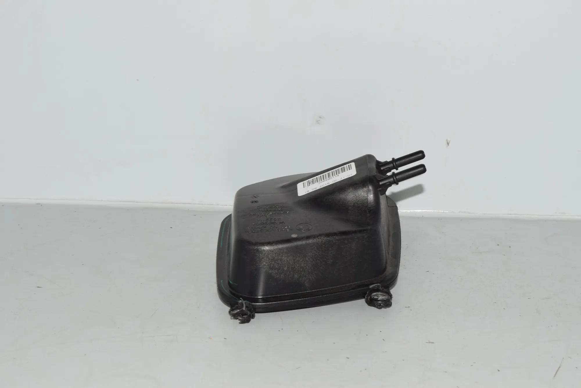 Other Engine Compartment Parts – OEM 6290114 · BMW 3 (F30, F80) BMW 3 (F30, F80) 2015 – 3