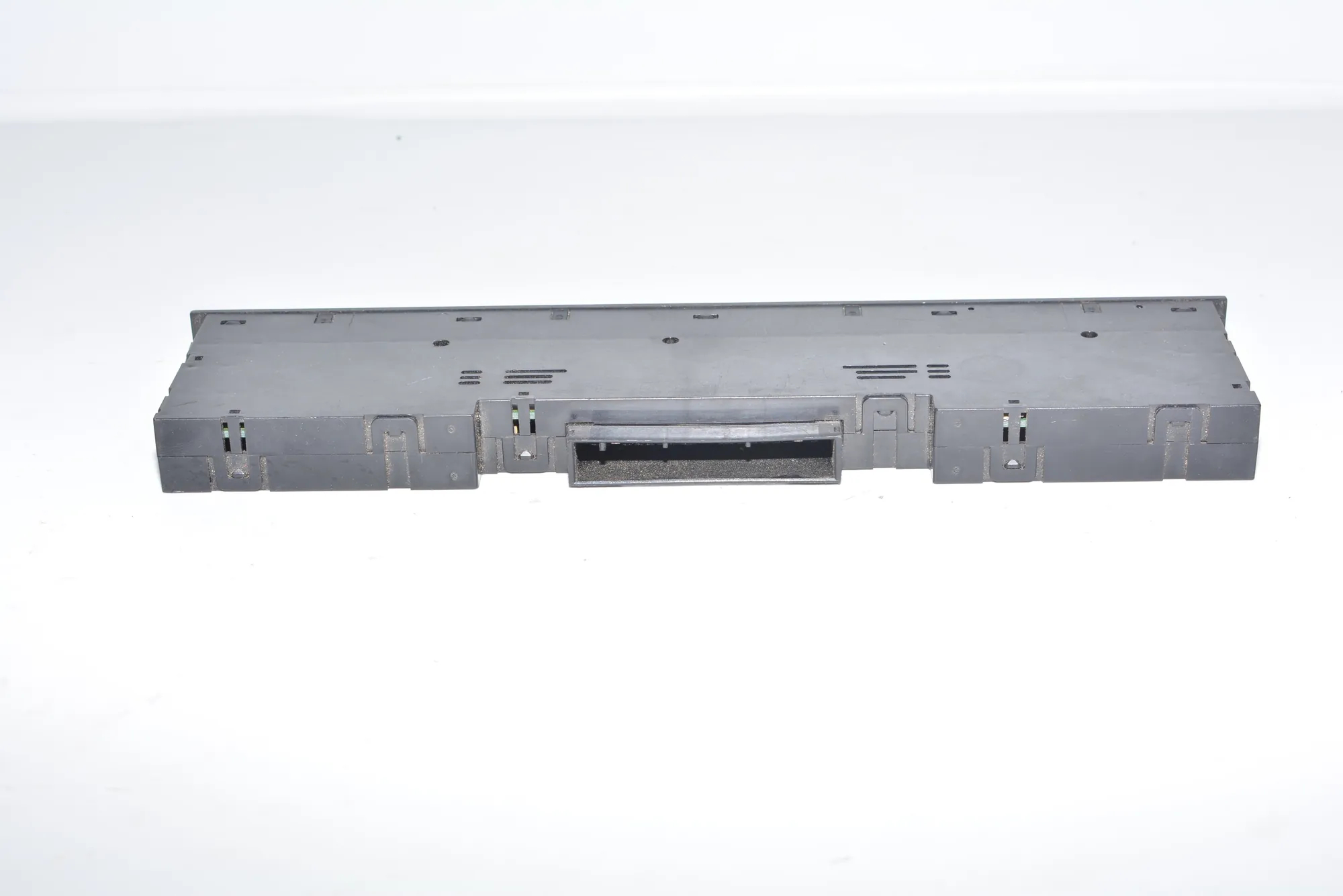 Button Switch Panel – OEM 8373712 · BMW 5 (E39) BMW 5 (E39) 2001 – 5