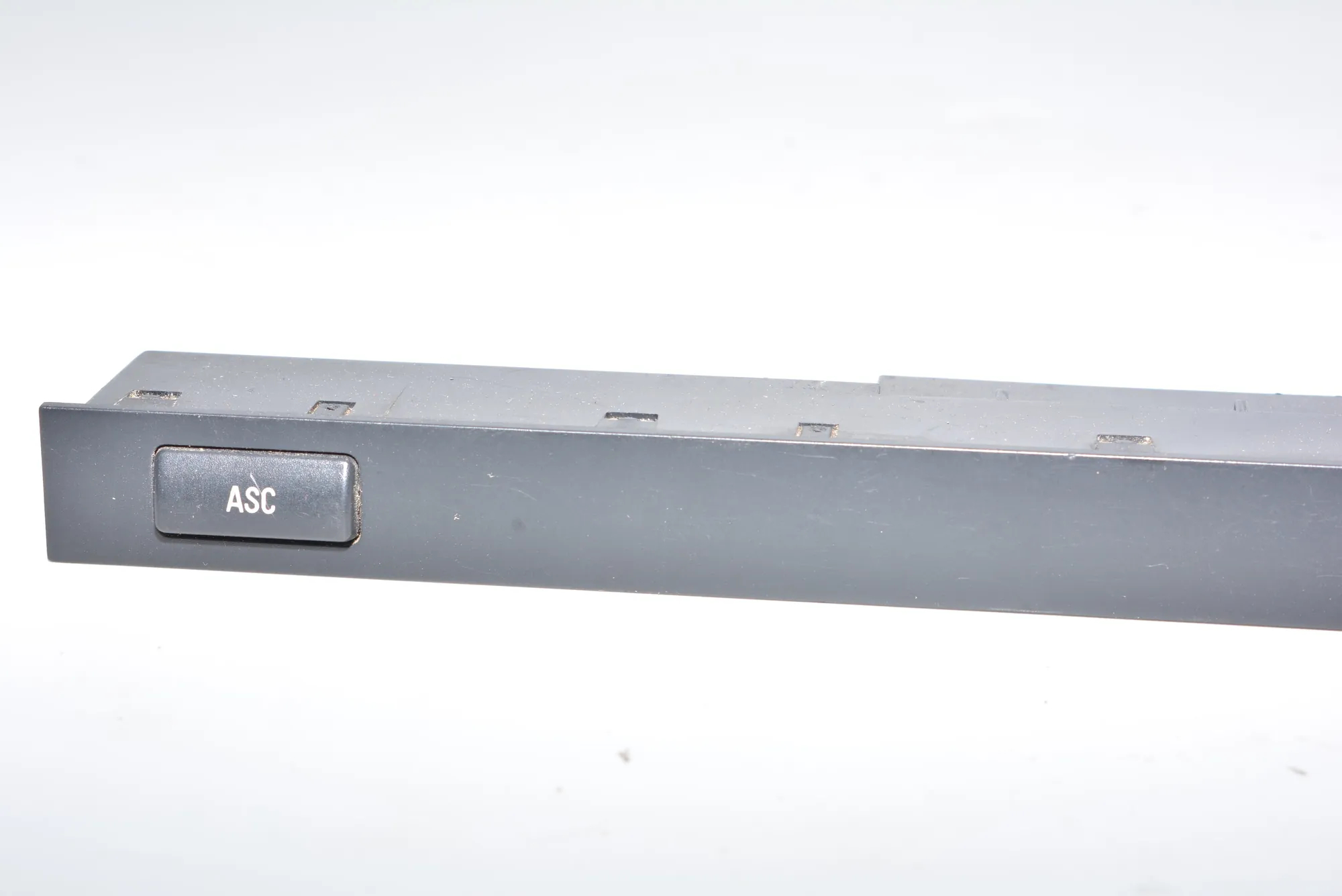 Button Switch Panel – OEM 8373707 · BMW 5 (E39) BMW 5 (E39) 2001 – 2