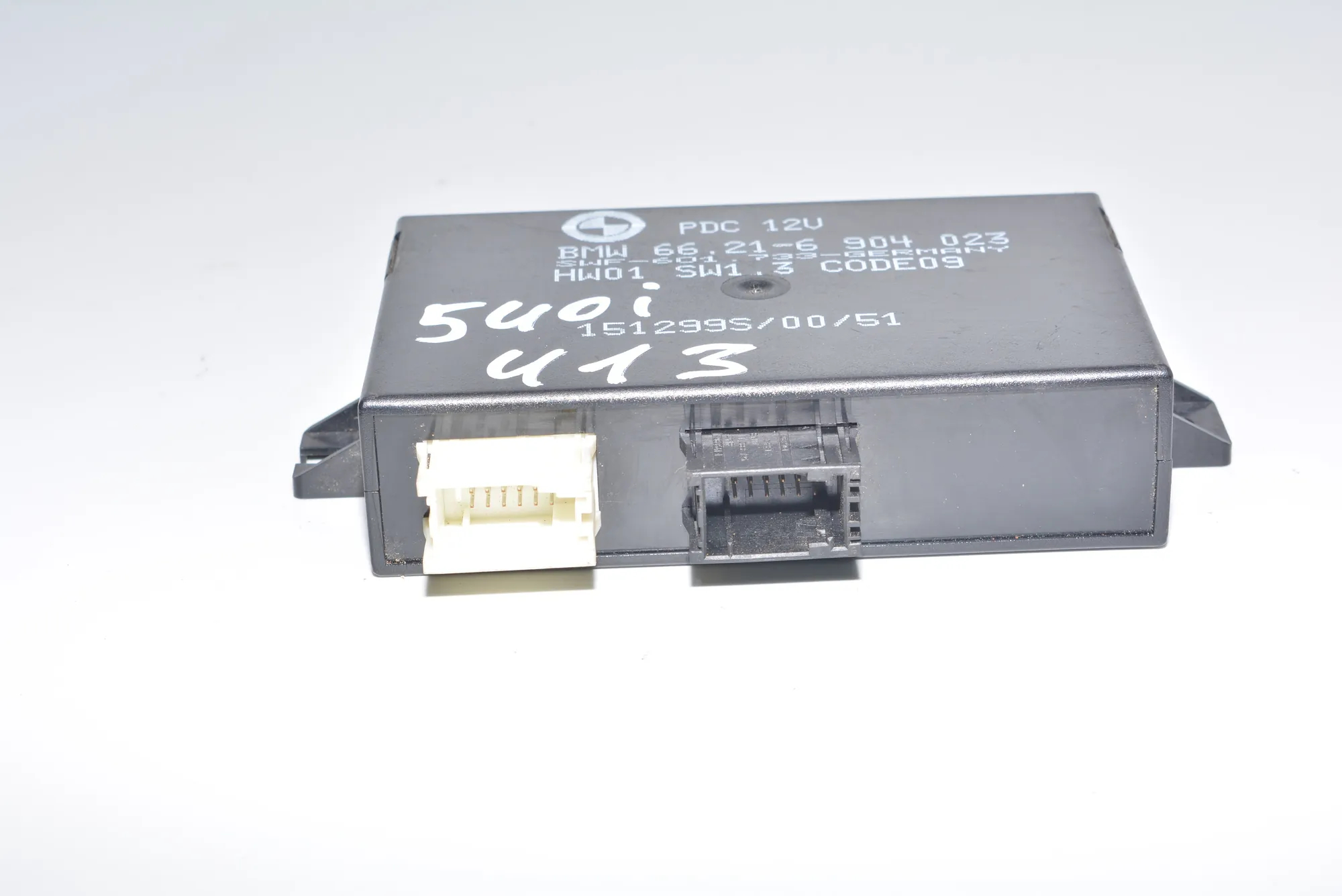 PDC Parking Sensor Control Unit – OEM 6904023 · BMW 5 (E39) BMW 5 (E39) 2001 – 2