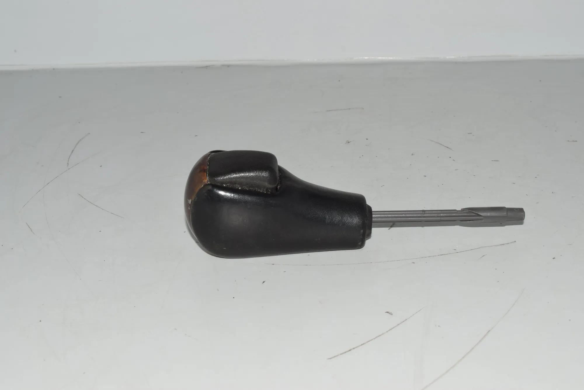 Gear Shifting Knob · BMW 5 (E39) BMW 5 (E39) 2000 – 2