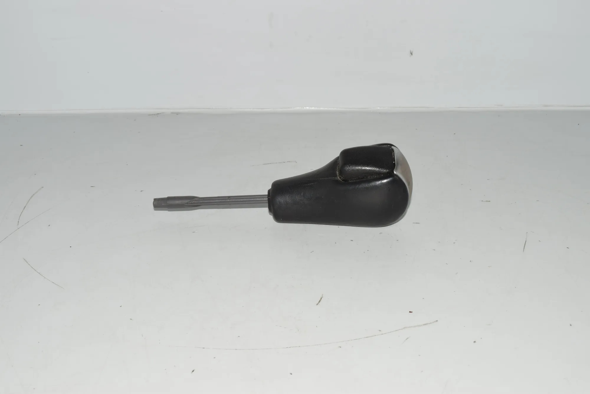 Gear Shifting Knob · BMW 5 (E39) BMW 5 (E39) 2000 – 2