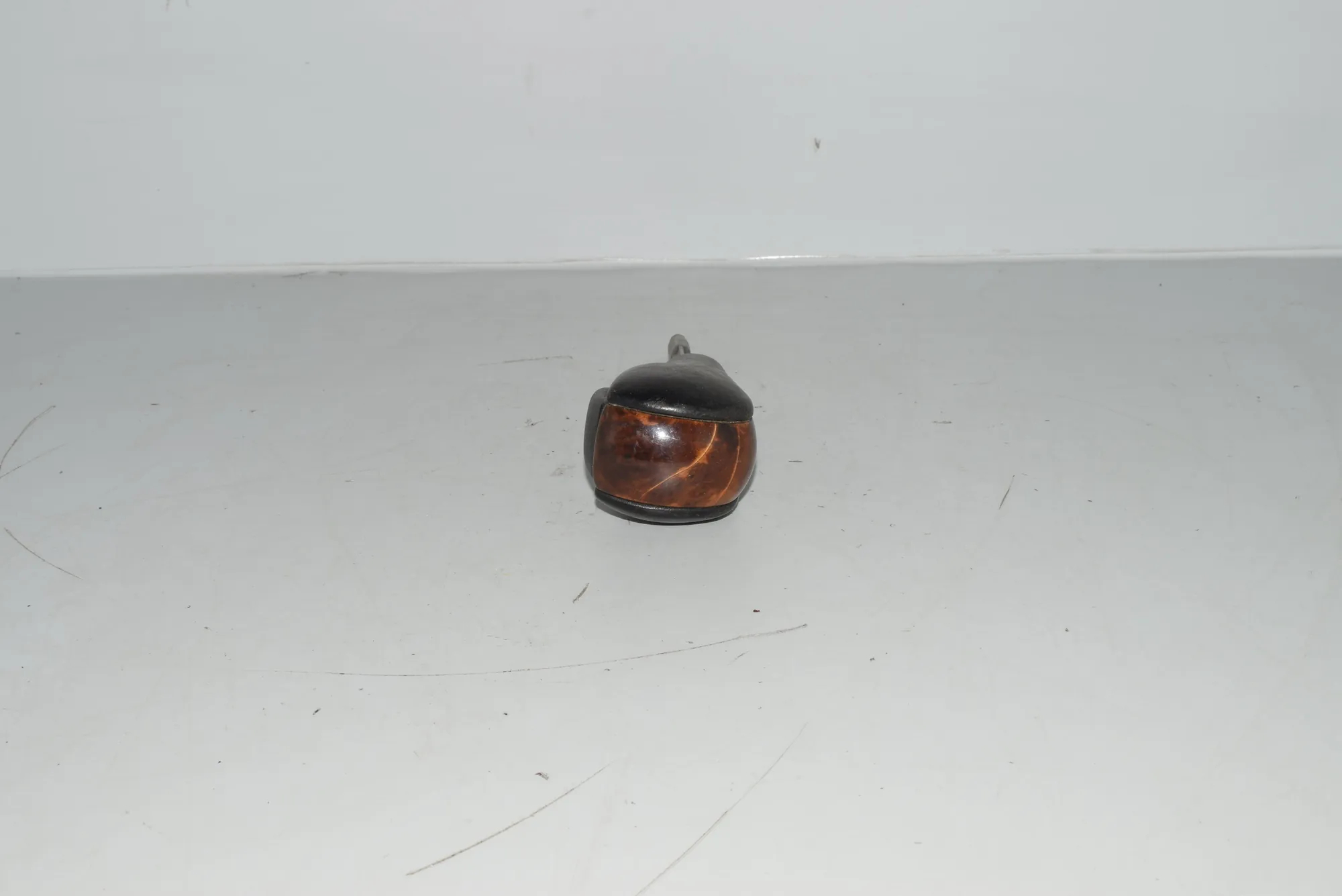 Gear Shifting Knob – OEM NA · BMW 5 (E39) BMW 5 (E39) 2000