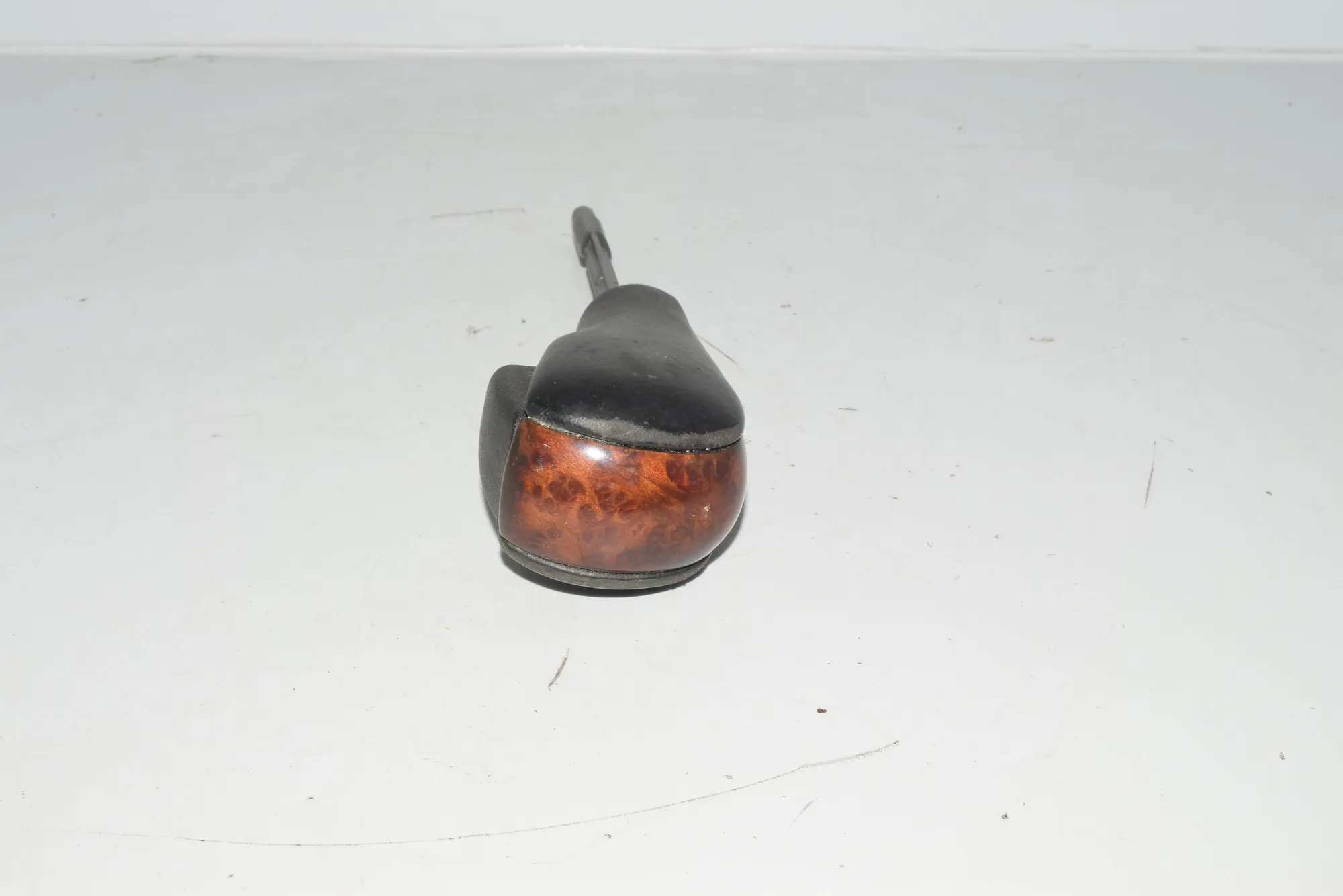 Gear Shifting Knob – OEM NA · BMW 5 (E39) BMW 5 (E39) 2000