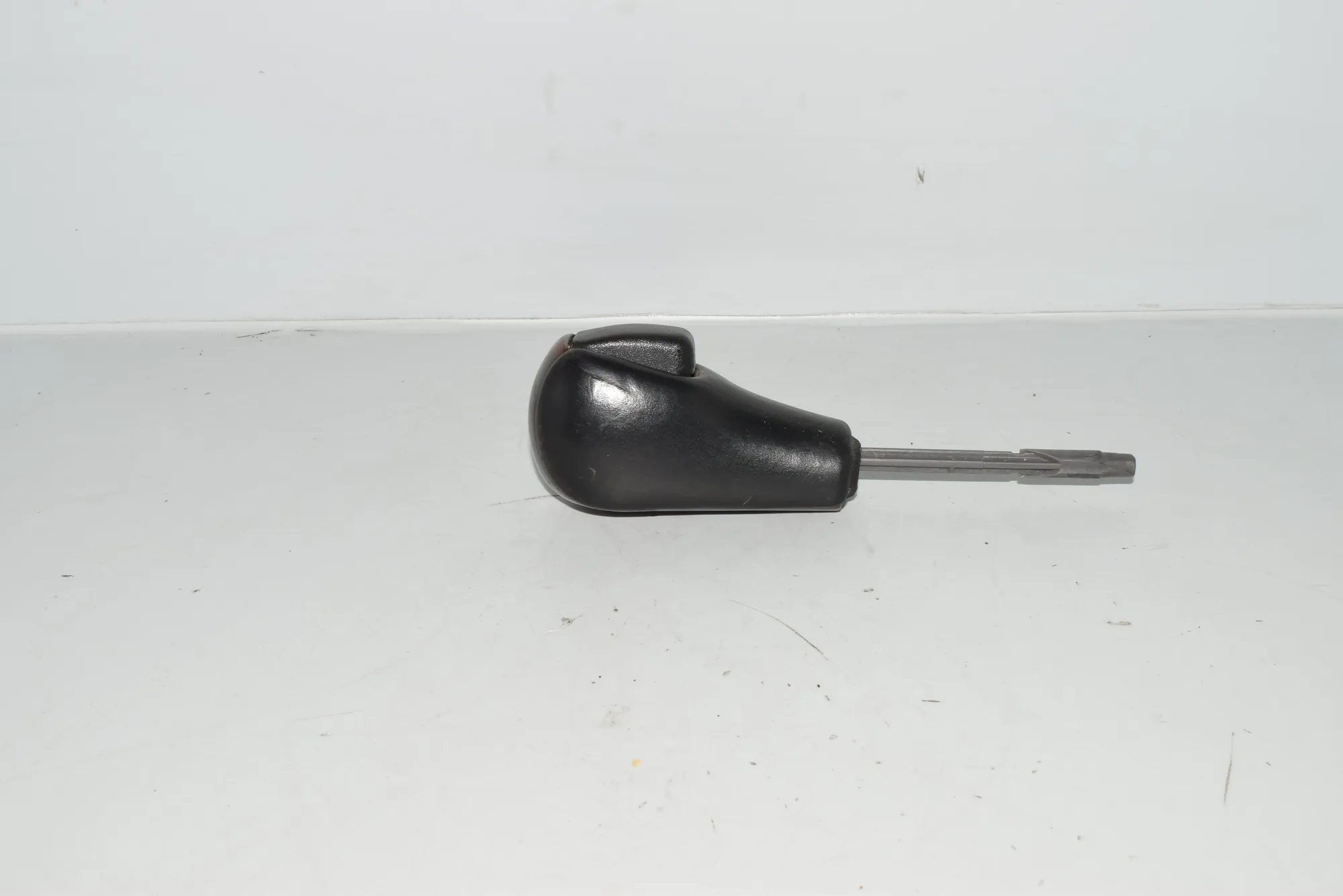 Gear Shifting Knob – OEM NA · BMW 5 (E39) BMW 5 (E39) 2000 – 3