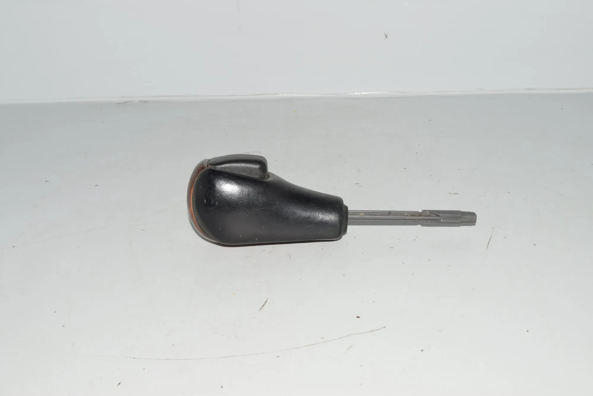 Gear Shifting Knob · BMW 5 (E39) BMW 5 (E39) 2000 – 3