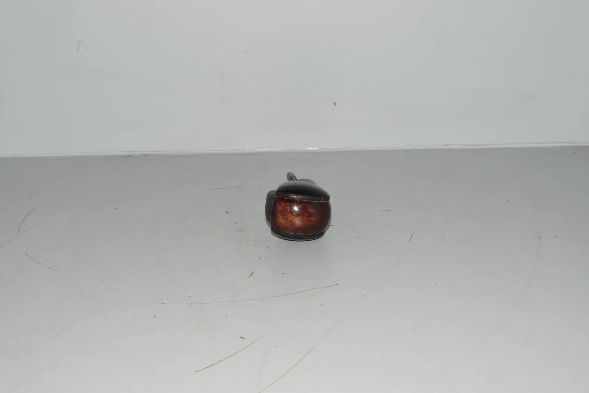 Gear Shifting Knob – OEM NA · BMW 5 (E39) BMW 5 (E39) 2000