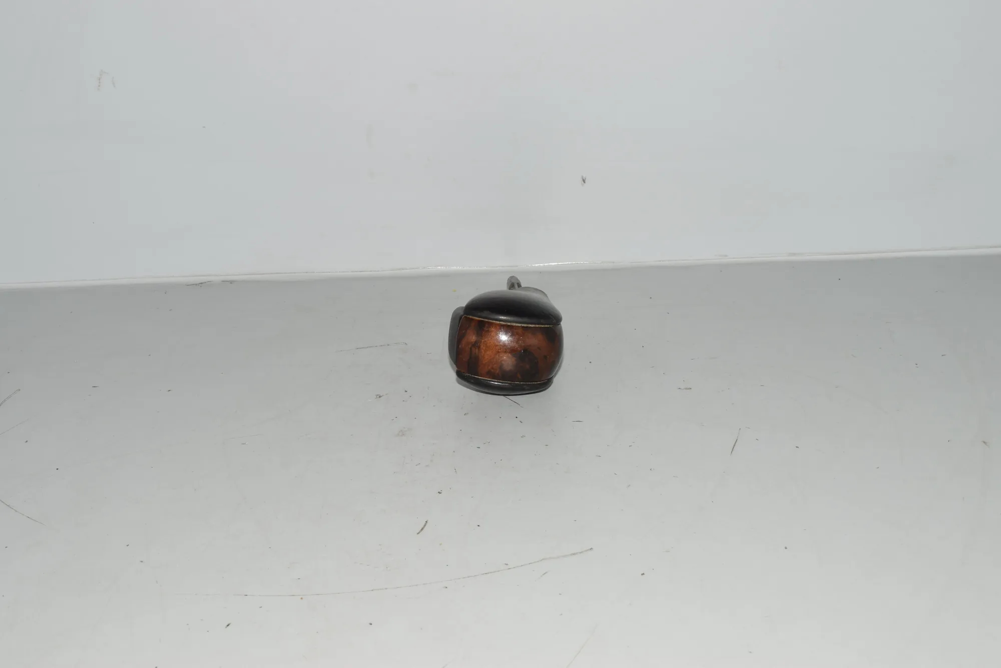 Gear Shifting Knob – OEM NA · BMW 5 (E39) BMW 5 (E39) 2000