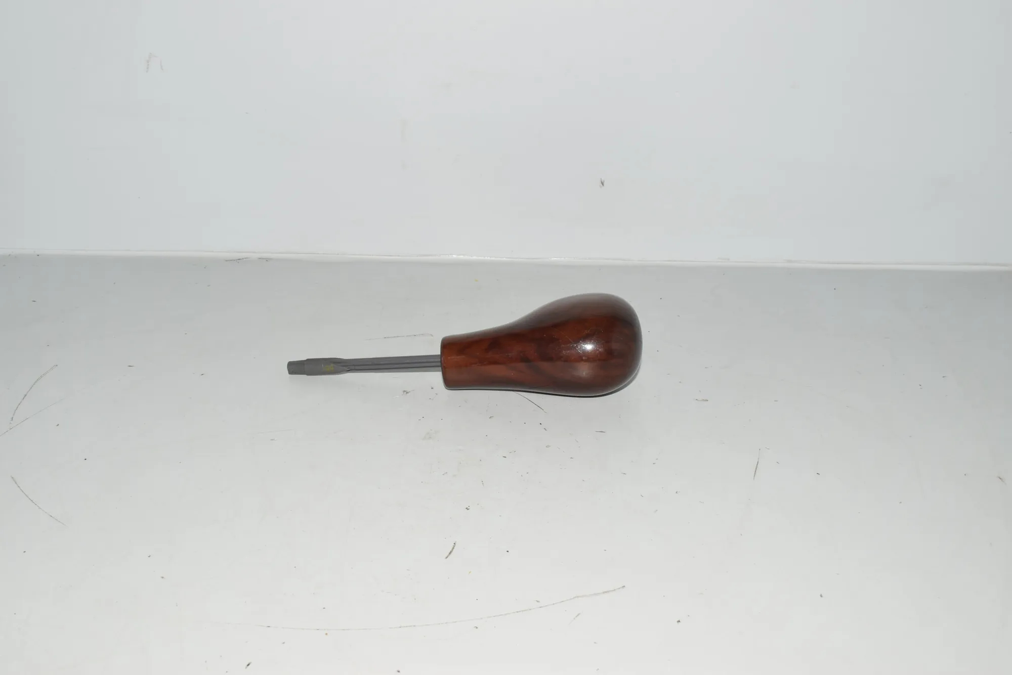 Gear Shifting Knob – OEM NA · BMW 5 (E39) BMW 5 (E39) 2000 – 2