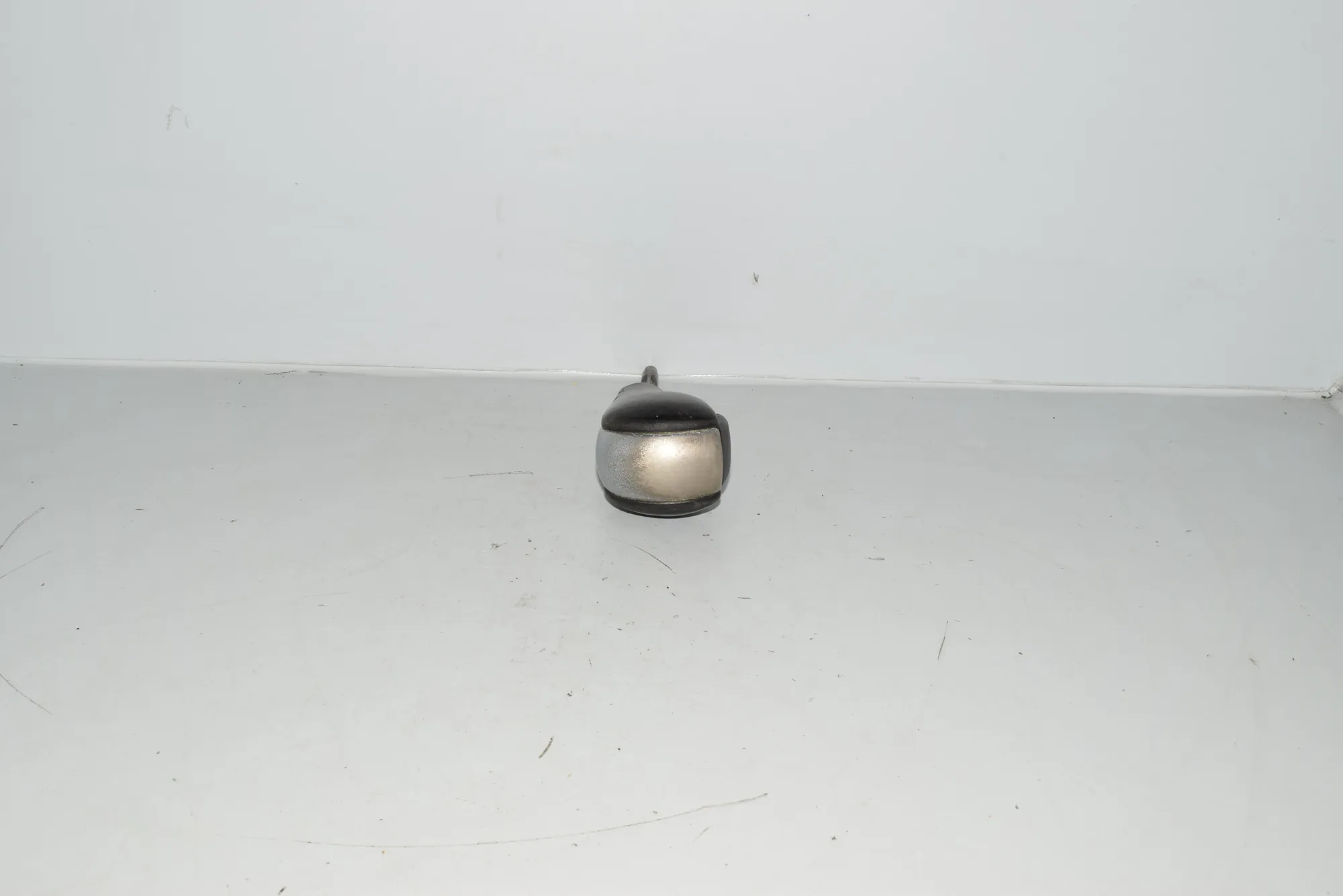 Gear Shifting Knob – OEM NA · BMW 5 (E39) BMW 5 (E39) 2000 – 2