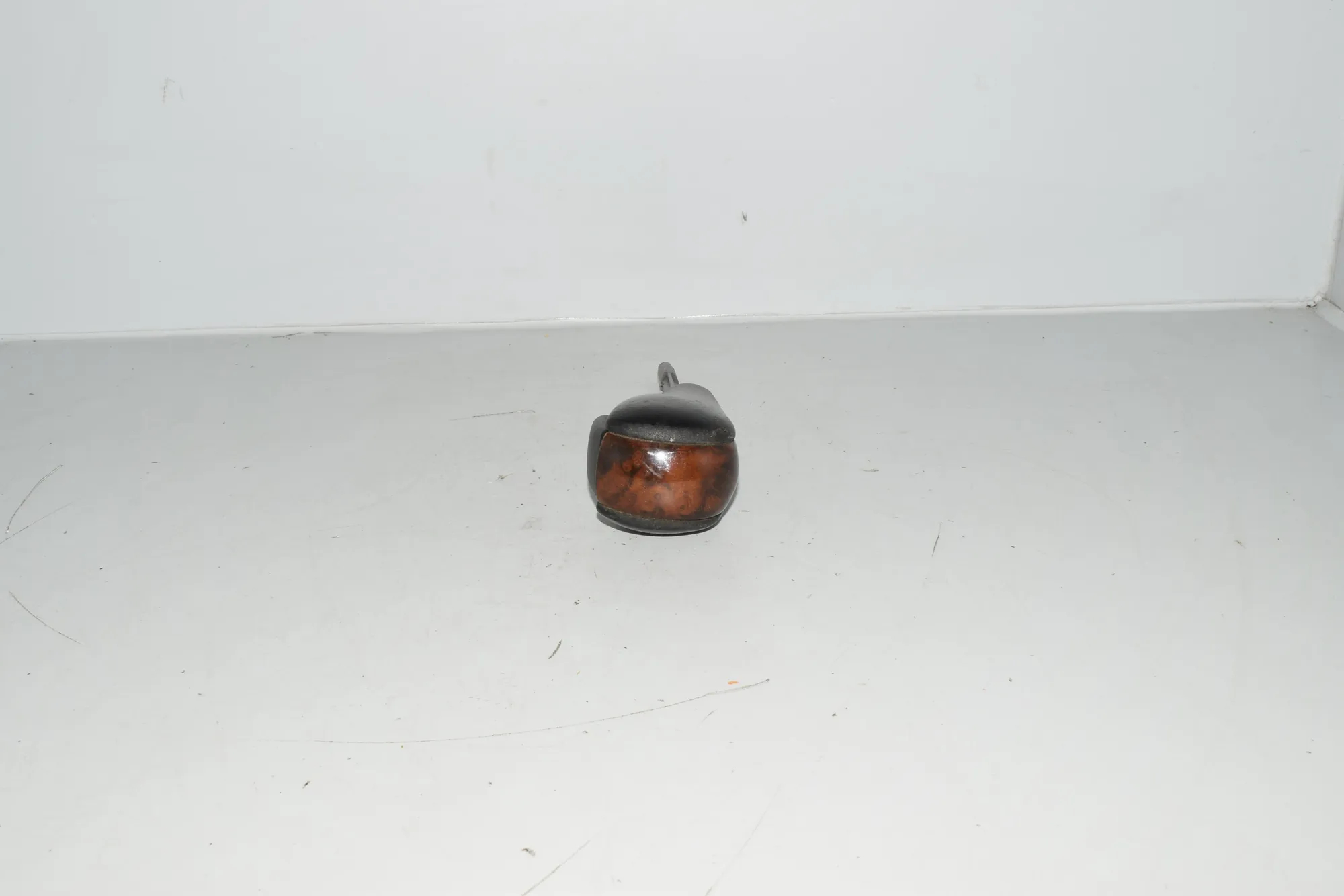 Gear Shifting Knob – OEM NA · BMW 5 (E39) BMW 5 (E39) 2000 – 3