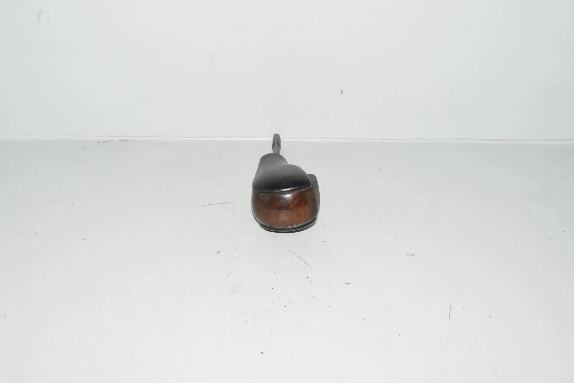 Gear Shifting Knob – OEM NA · BMW 5 (E39) BMW 5 (E39) 2000