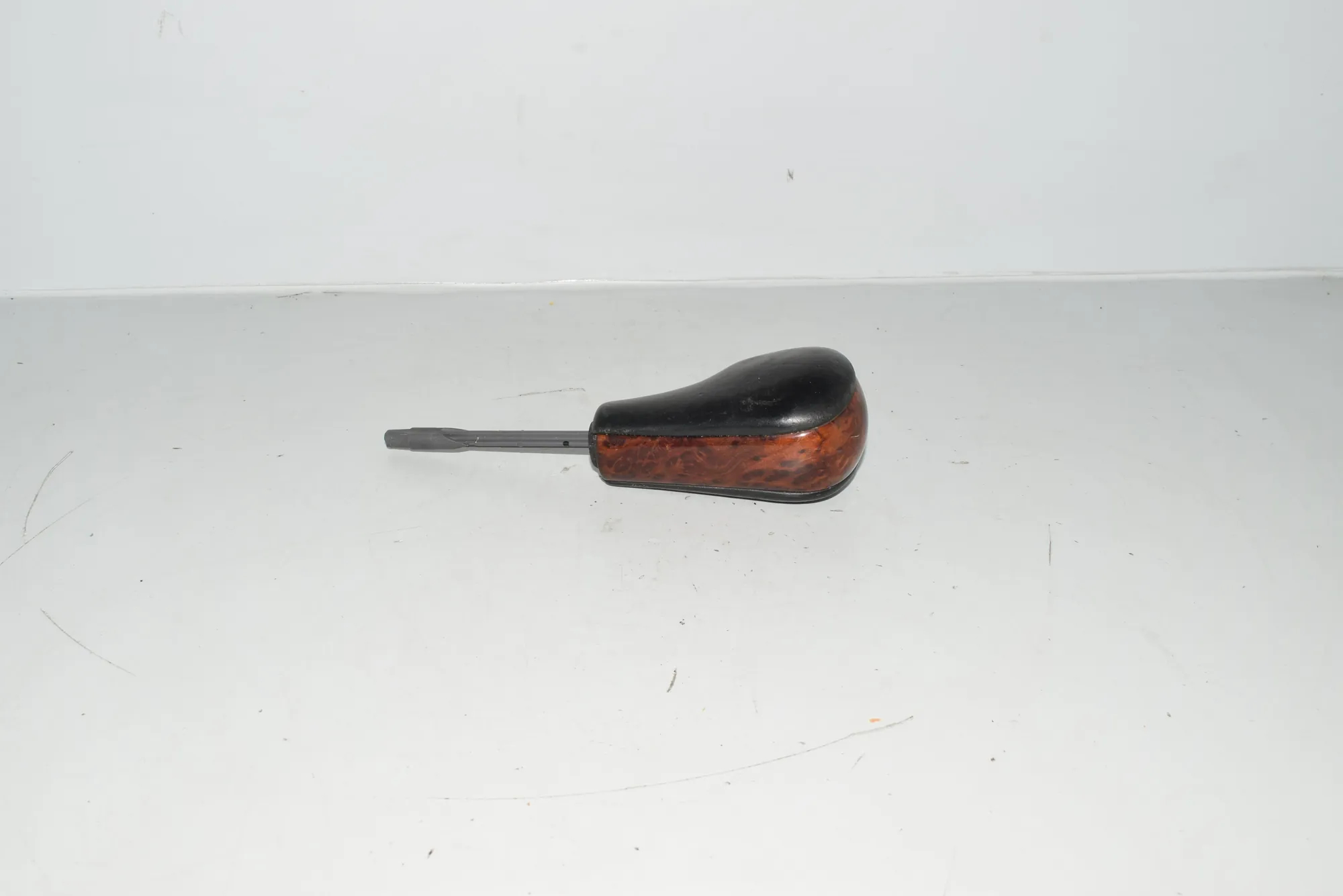 Gear Shifting Knob – OEM NA · BMW 5 (E39) BMW 5 (E39) 2000 – 3