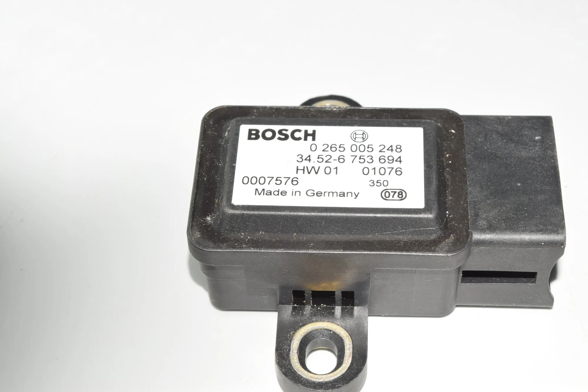 Acceleration Sensor – OEM 6753694 · BMW 5 (E39) BMW 5 (E39) 2001 – 4