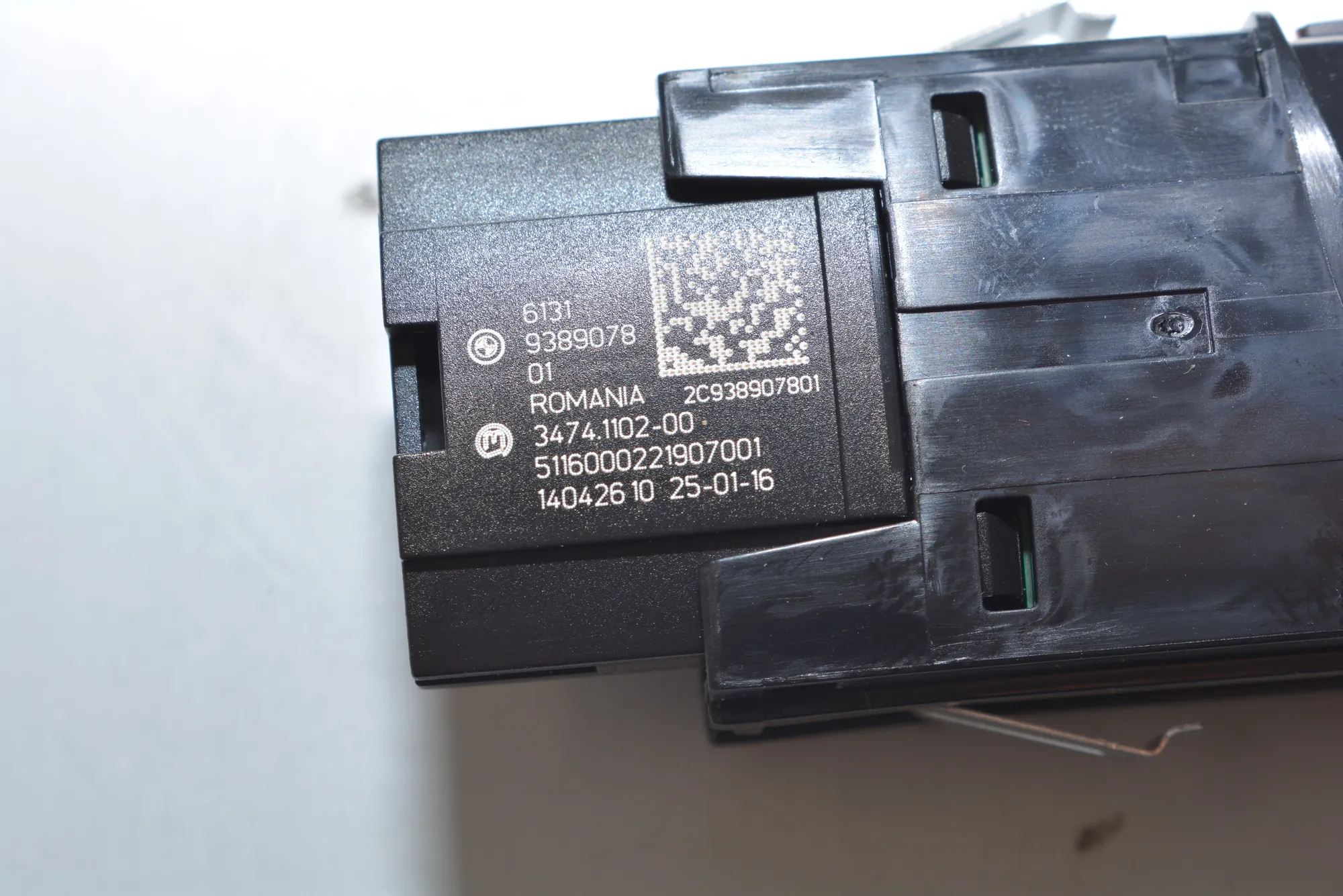 Other Control Units – OEM 9389078 · BMW i3 (I01) BMW i3 (I01) Hybrid 2016 – 5