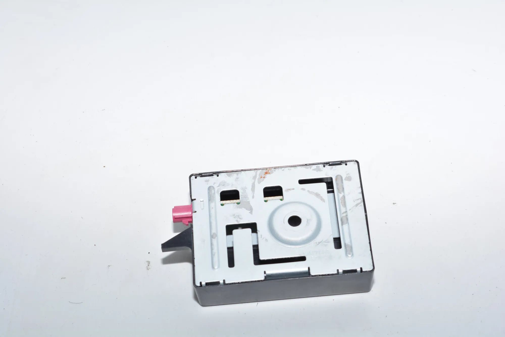 Antenna – OEM 9325735 · BMW i3 (I01) BMW i3 (I01) Hybrid 2016 – 3