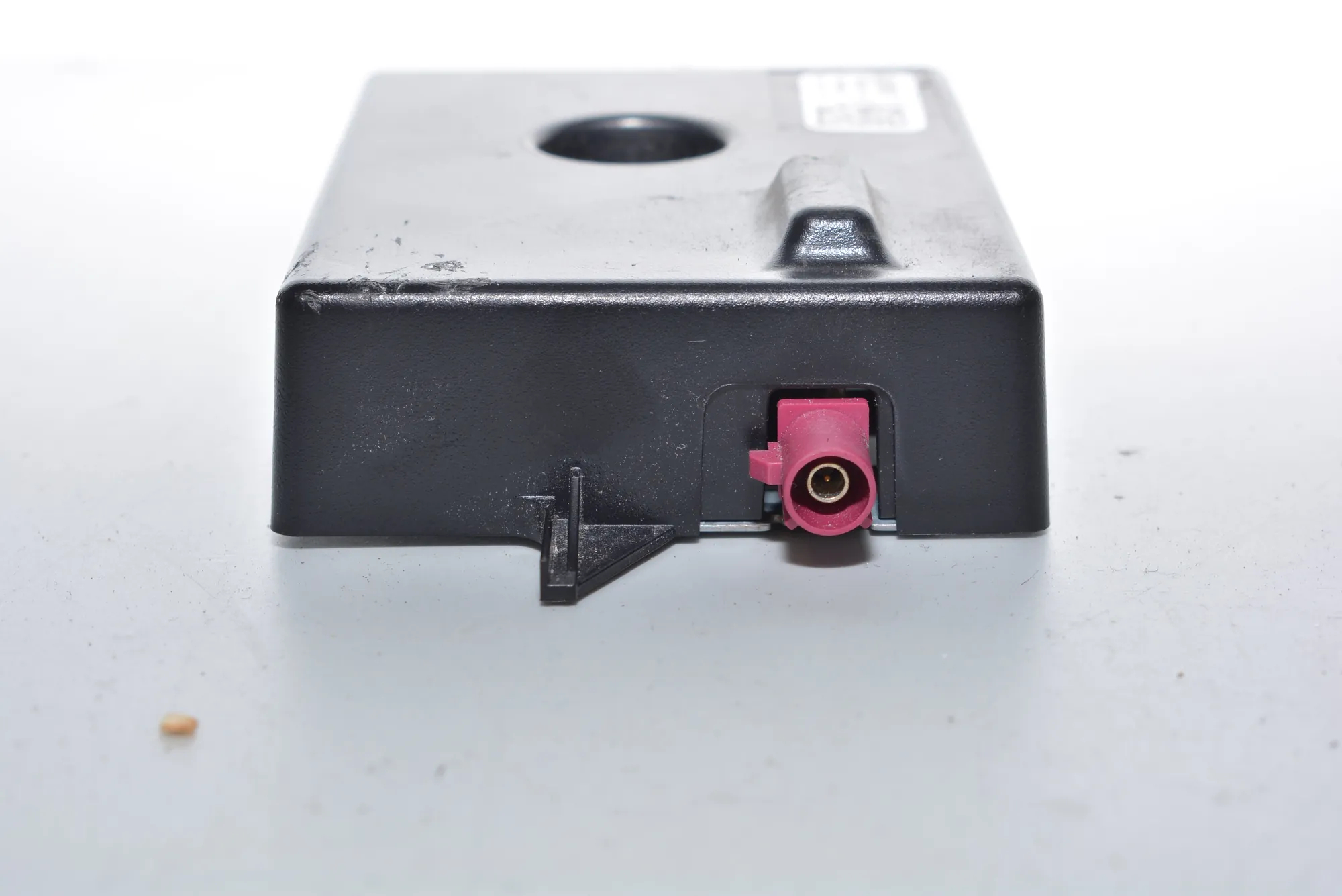Antenna – OEM 9325735 · BMW i3 (I01) BMW i3 (I01) Hybrid 2016 – 2