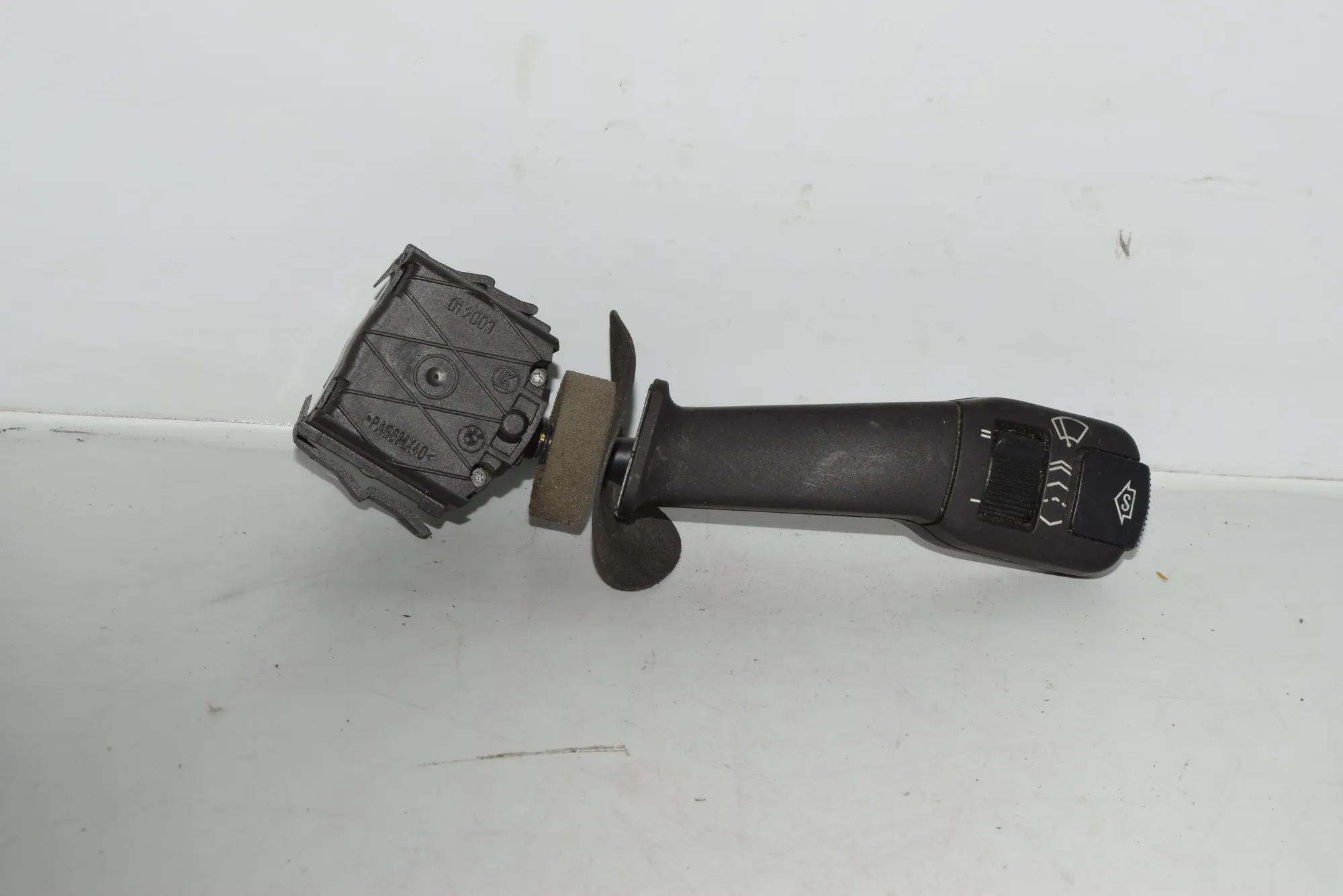 Indicator Wiper Stalk Switch – OEM 8352171 · BMW 5 (E39) BMW 5 (E39) 1998