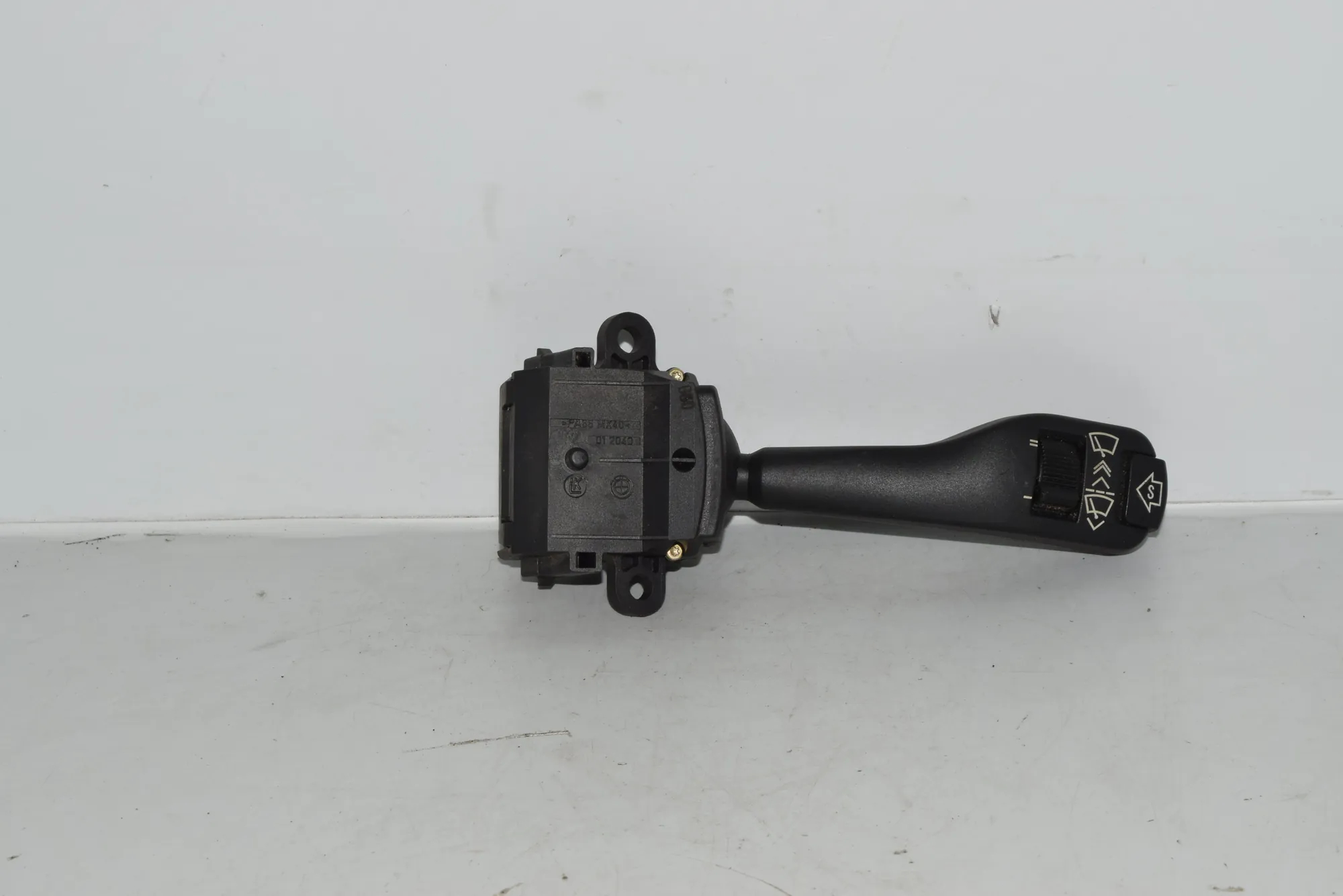 Indicator Wiper Stalk Switch – OEM 8375407 · BMW 5 (E39) BMW 5 (E39) 2001