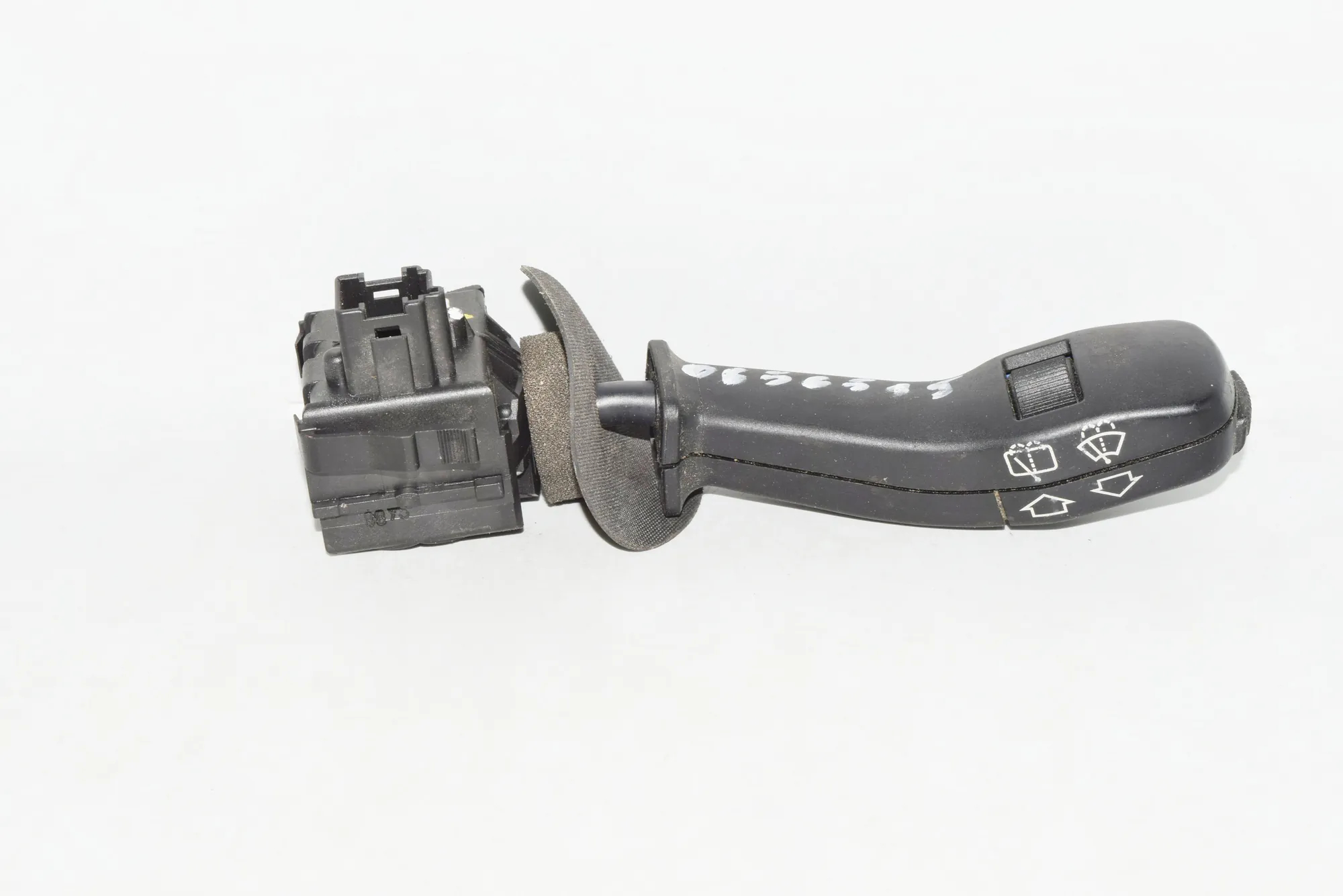 Indicator Wiper Stalk Switch – OEM 8360880 · BMW 5 Touring (E39) BMW 5 Touring (E39) 520 i 2000 – 2