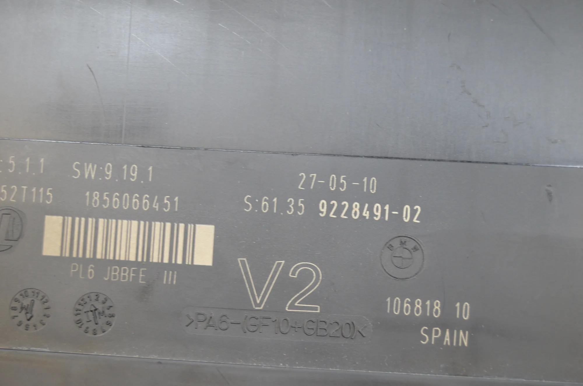 Other Control Units – OEM 9236469 · BMW 5 (F10) 525 d 2010 – 9